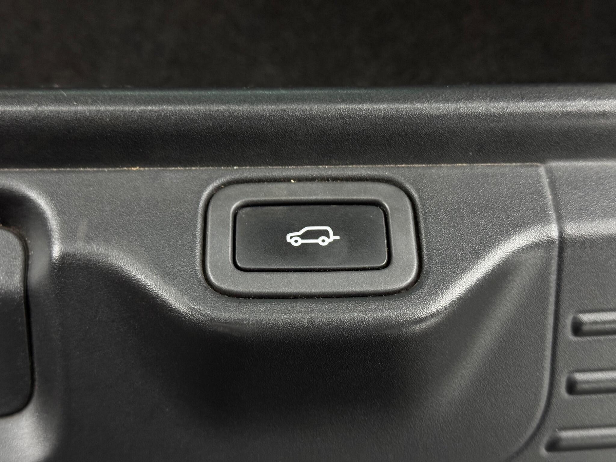 Land Rover Range Rover 4.4 SD V8 Autobiography Auto 4WD Euro 5 5dr 5dr Automatic 2026