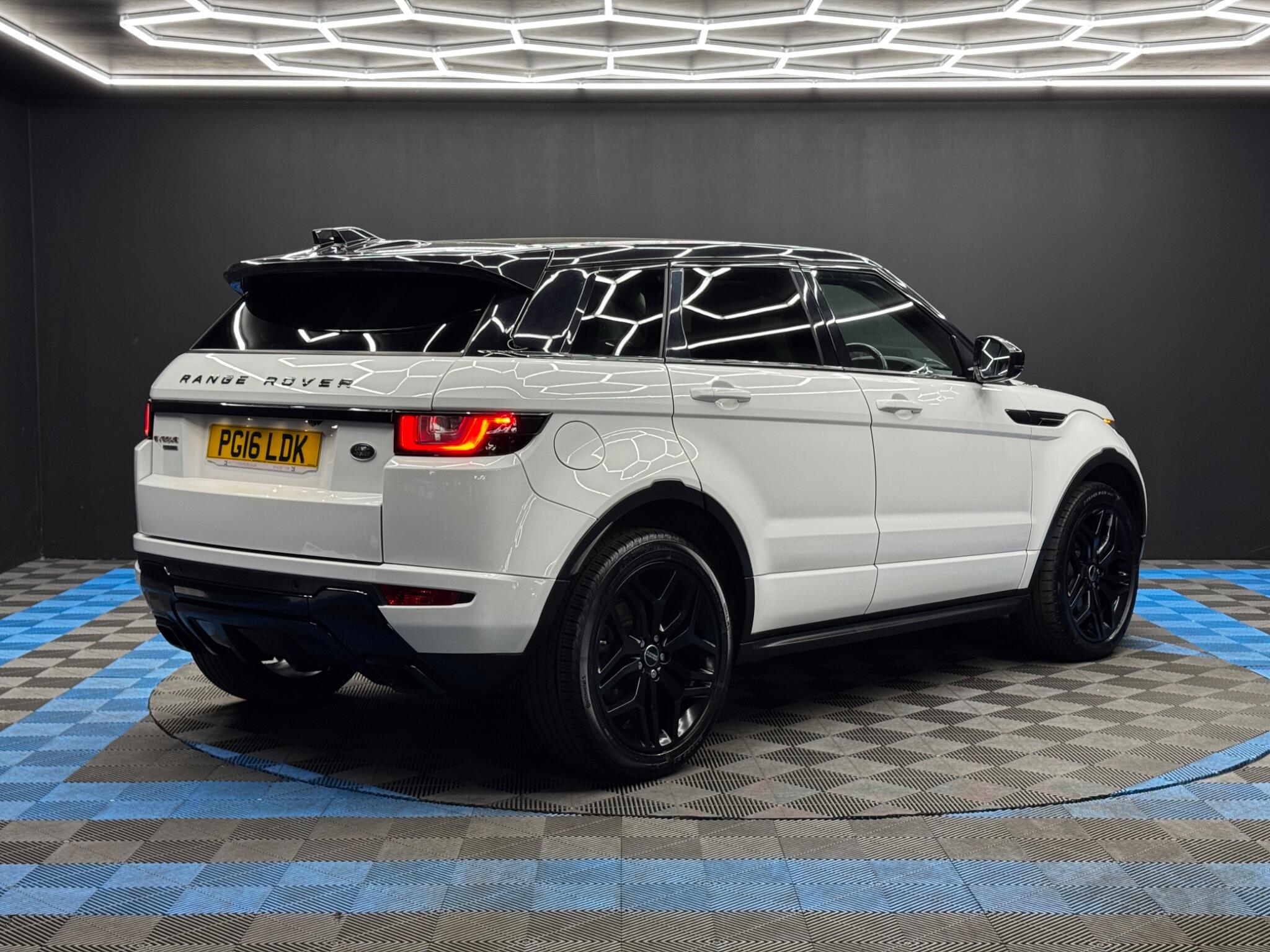 Land Rover Range Rover Evoque 2.0 TD4 HSE Dynamic Auto 4WD Euro 6 (s/s) 5dr 5dr Automatic 2026