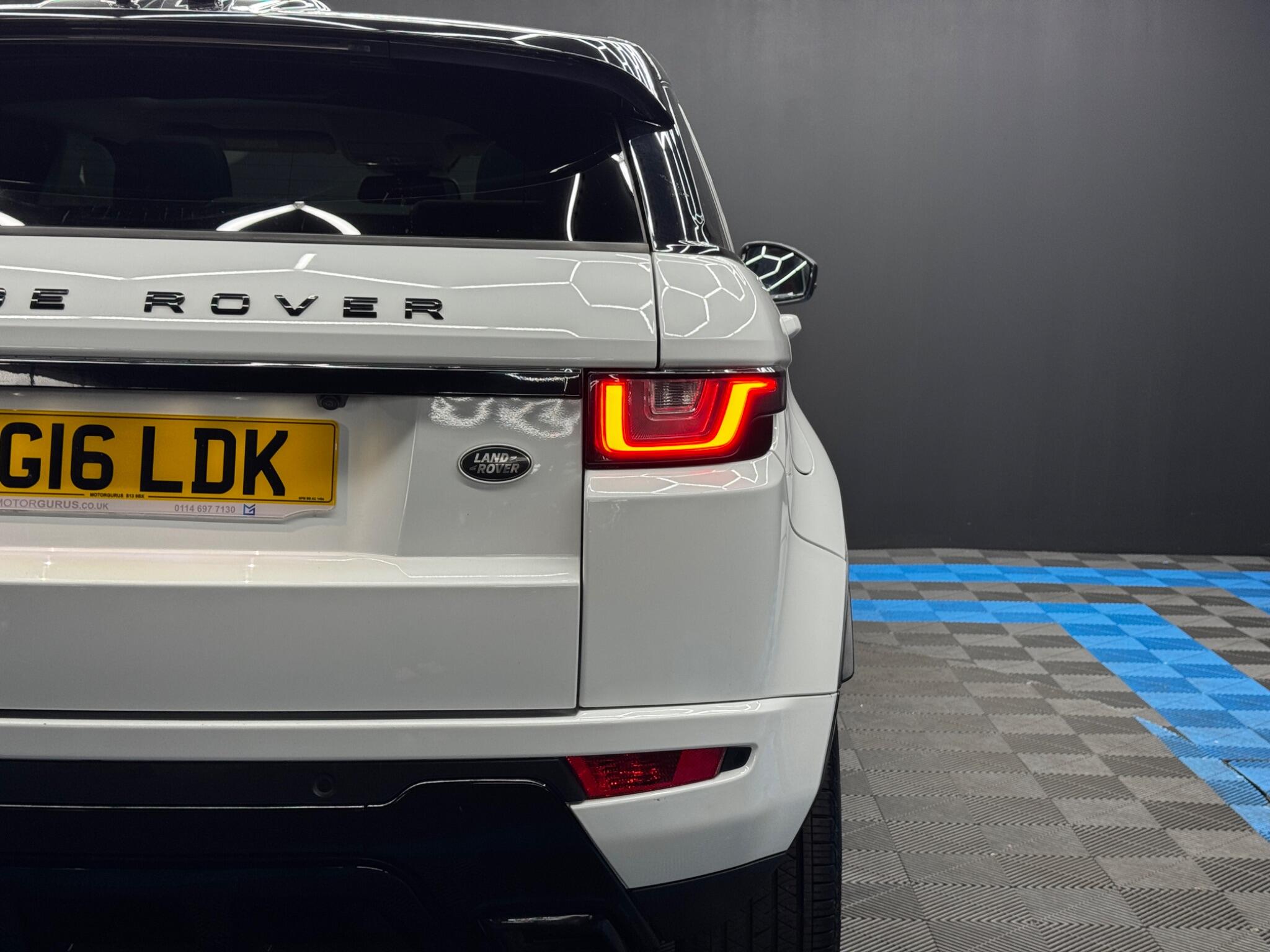 Land Rover Range Rover Evoque 2.0 TD4 HSE Dynamic Auto 4WD Euro 6 (s/s) 5dr 5dr Automatic 2026
