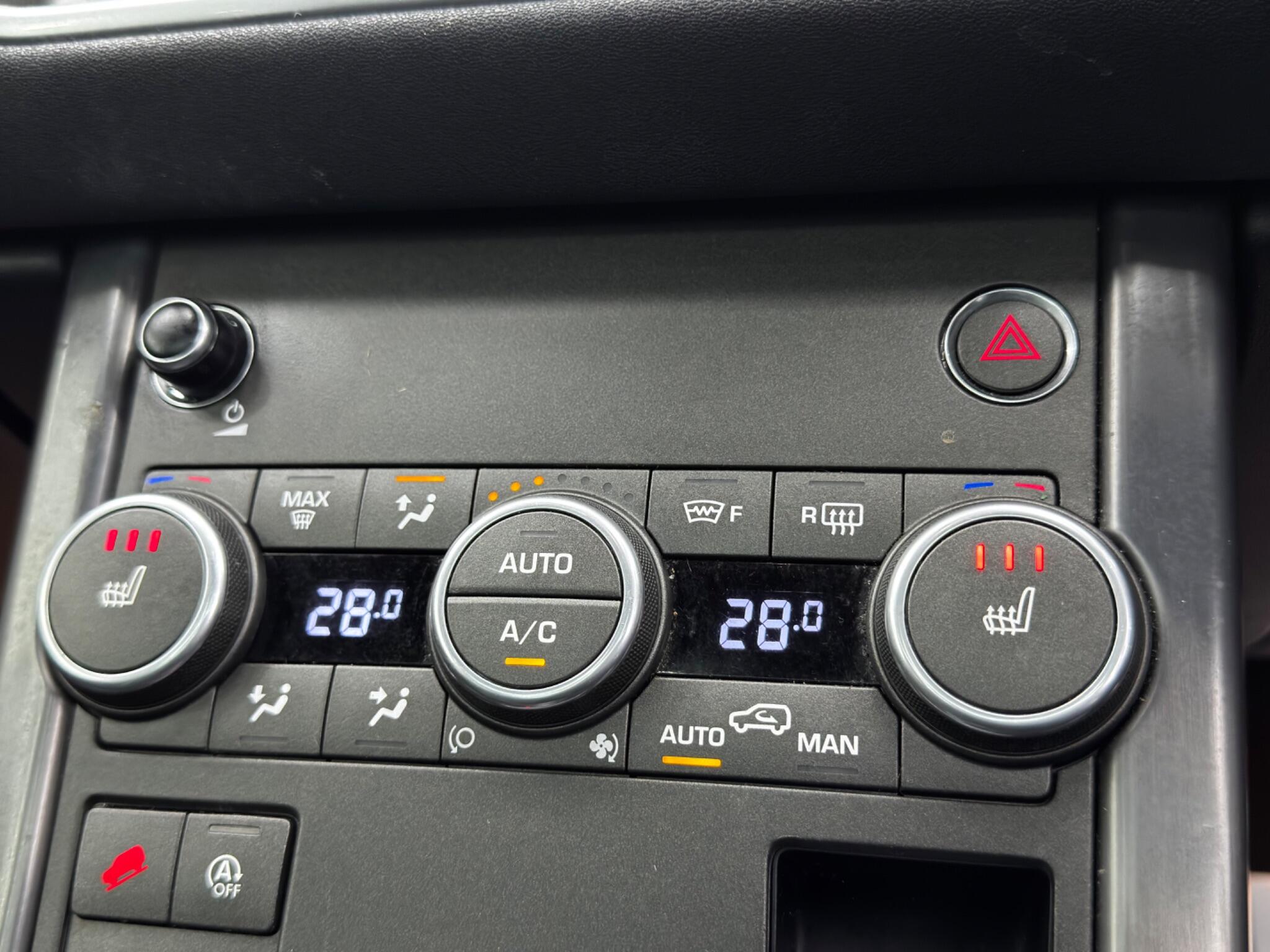 Land Rover Range Rover Evoque 2.0 TD4 Landmark Auto 4WD Euro 6 (s/s) 5dr 5dr Automatic 2025