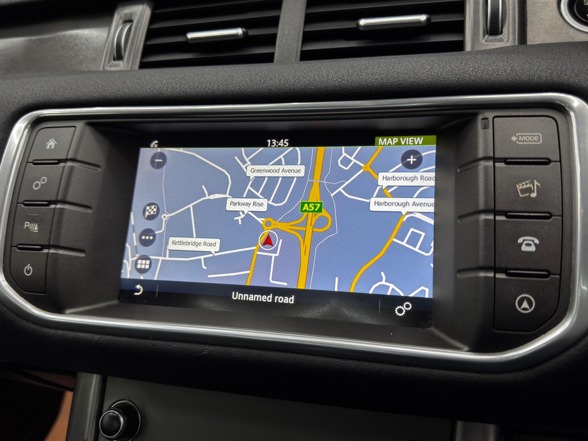 Land Rover Range Rover Evoque 2.0 TD4 Landmark Auto 4WD Euro 6 (s/s) 5dr 5dr Automatic 2025