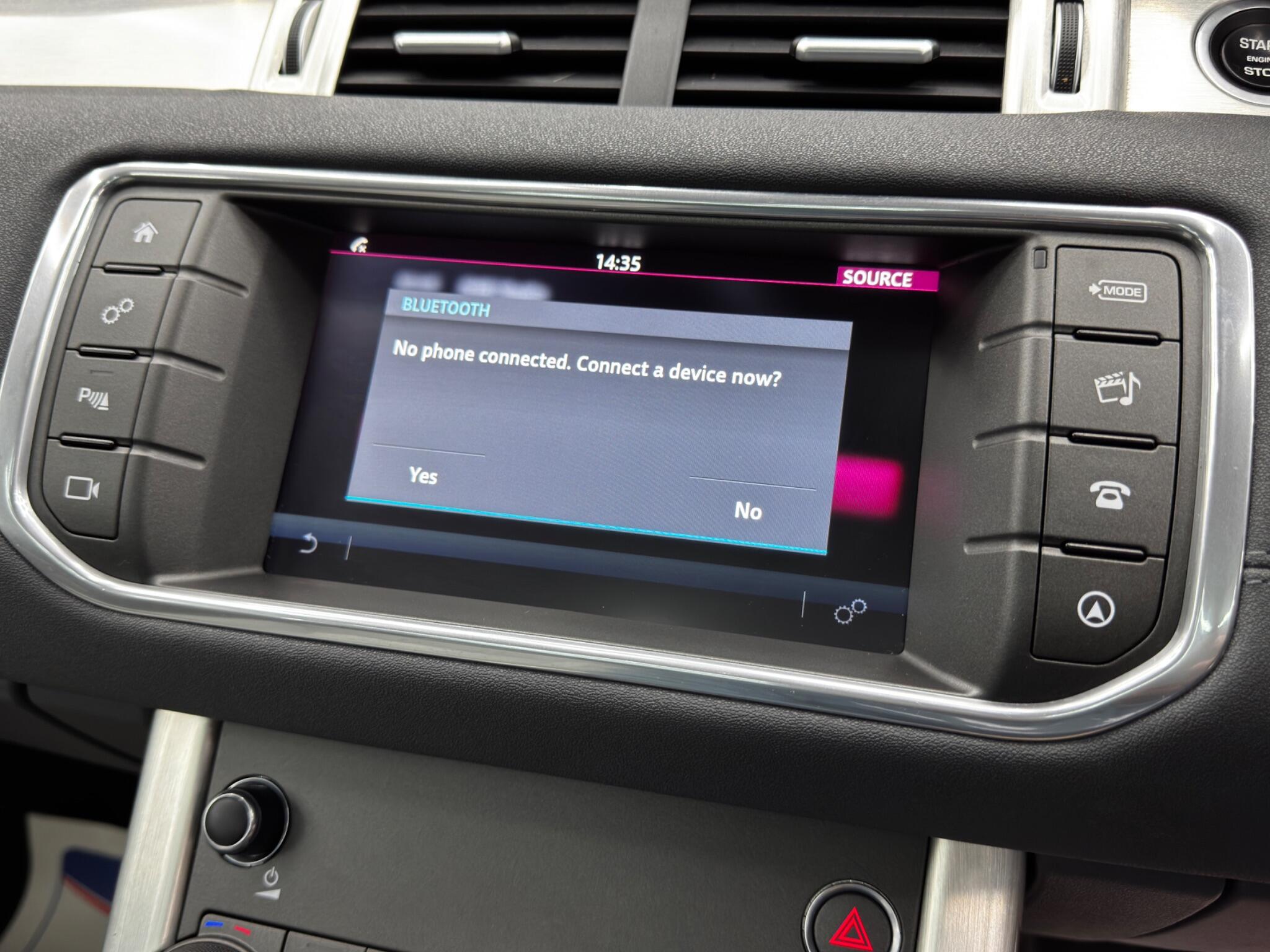 Land Rover Range Rover Evoque 2.0 TD4 SE Tech Auto 4WD Euro 6 (s/s) 5dr 5dr Automatic 2025