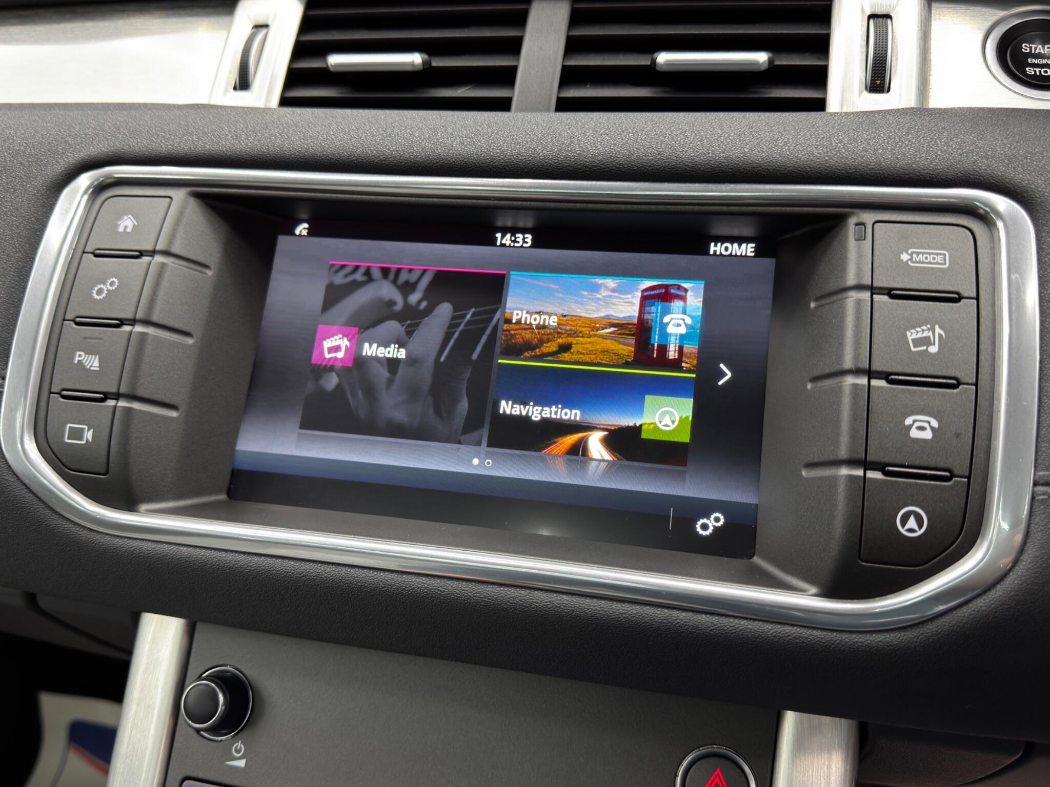 Land Rover Range Rover Evoque 2.0 TD4 SE Tech Auto 4WD Euro 6 (s/s) 5dr 5dr Automatic 2025