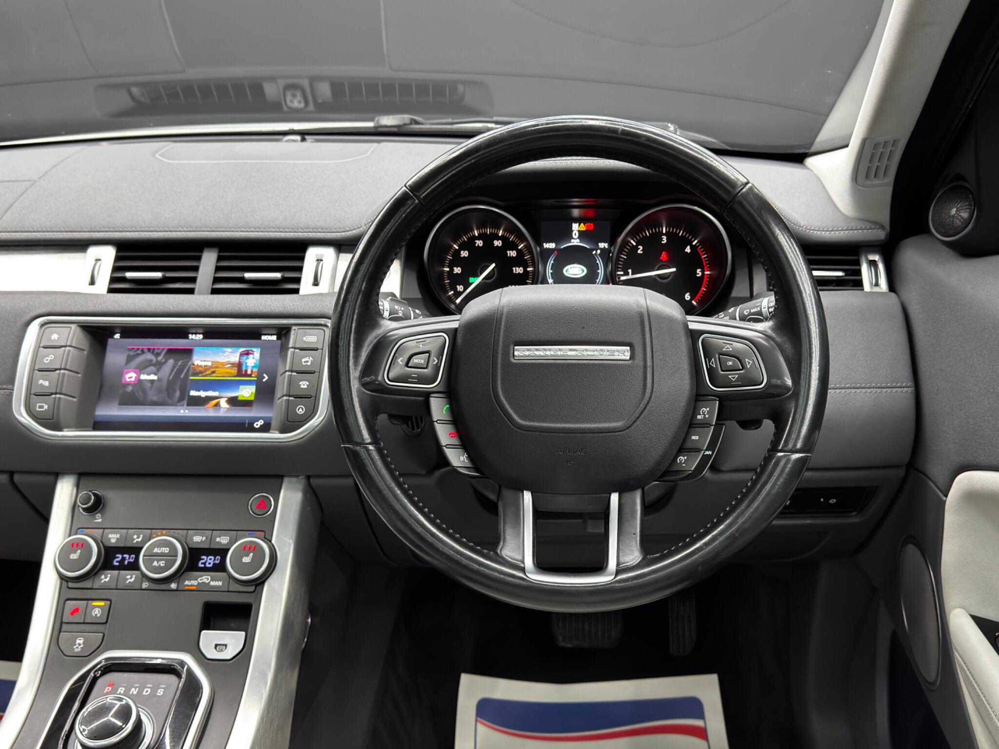 Land Rover Range Rover Evoque 2.0 TD4 SE Tech Auto 4WD Euro 6 (s/s) 5dr 5dr Automatic 2025