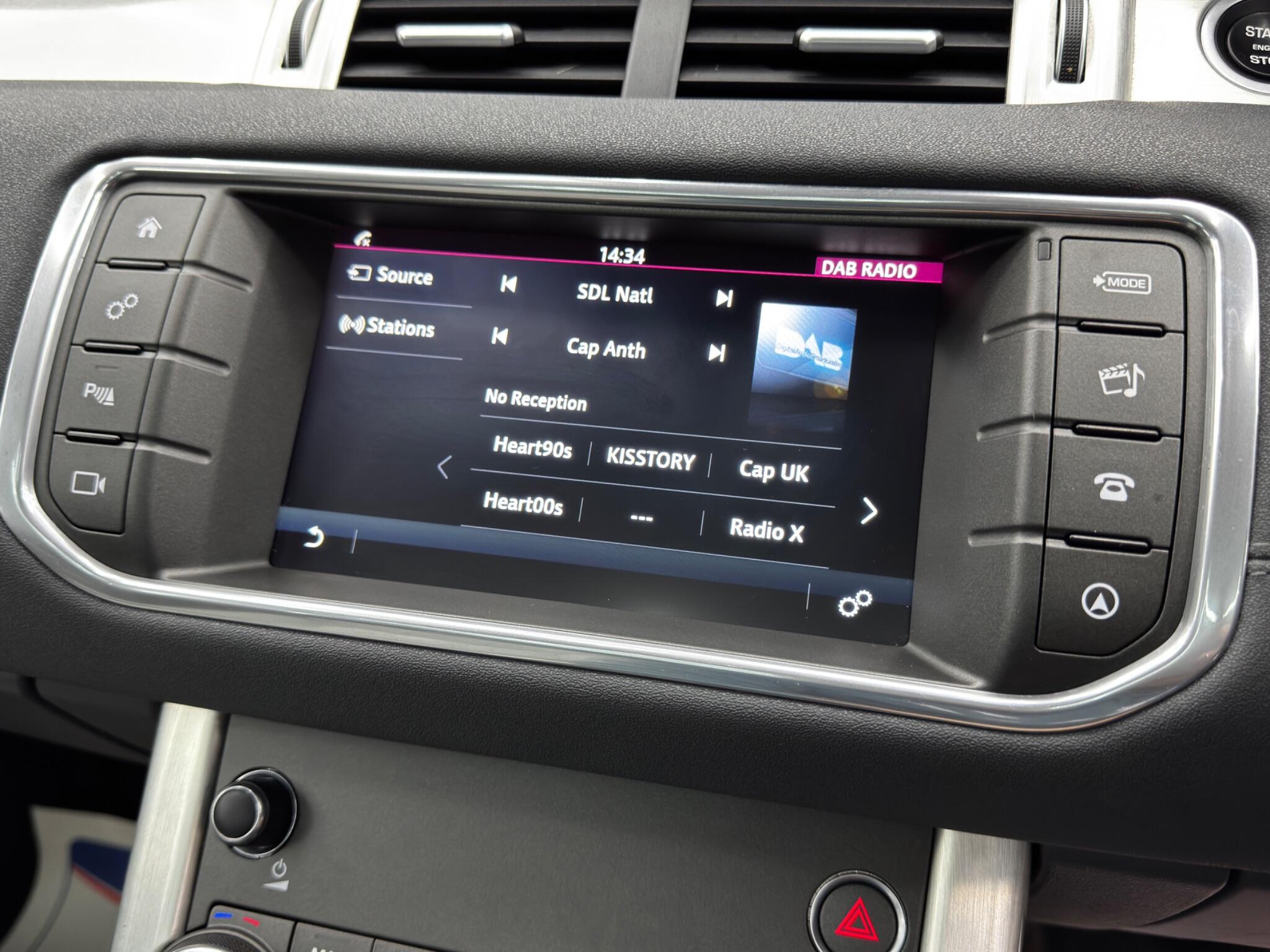 Land Rover Range Rover Evoque 2.0 TD4 SE Tech Auto 4WD Euro 6 (s/s) 5dr 5dr Automatic 2025