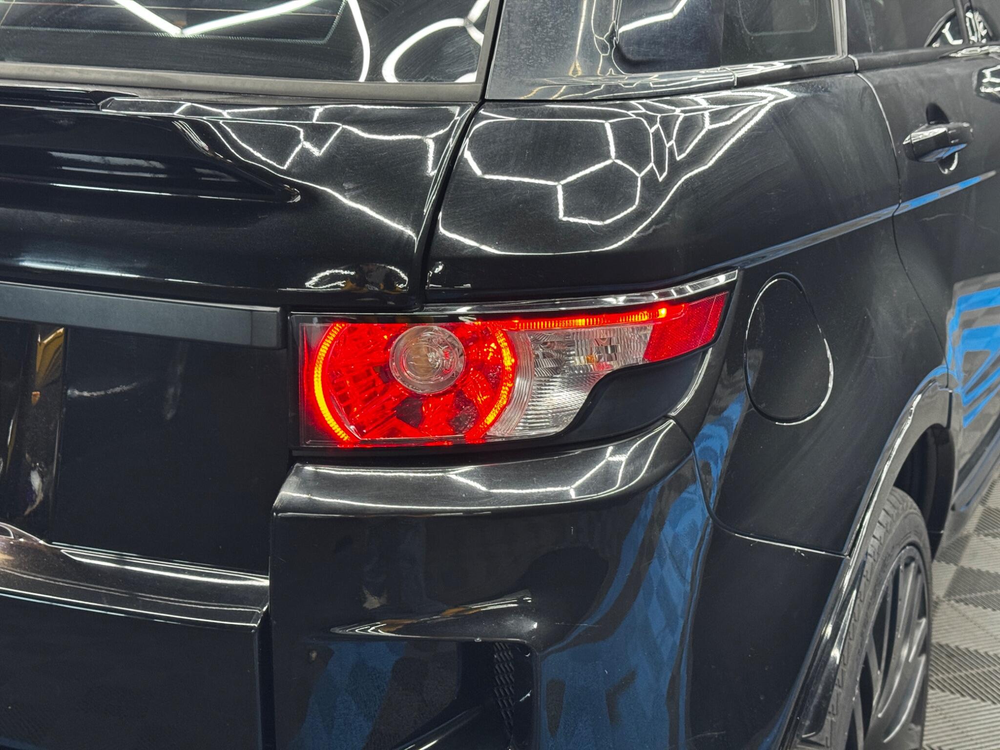 Land Rover Range Rover Evoque 2.2 SD4 Pure Tech Auto 4WD Euro 5 (s/s) 5dr 5dr Automatic 2025