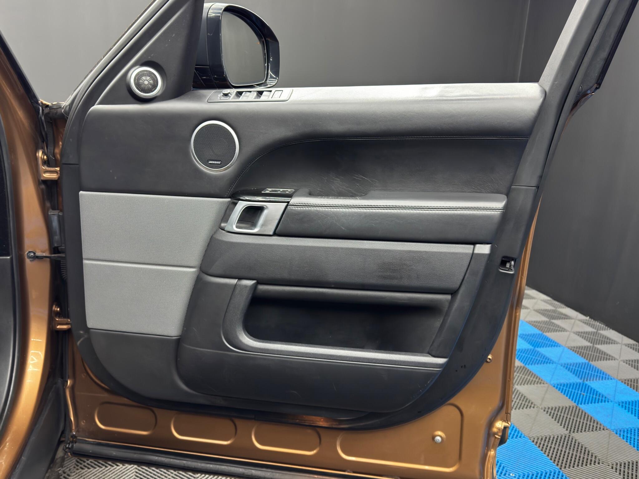 Land Rover Range Rover Sport 3.0 SD V6 Autobiography Dynamic Auto 4WD Euro 6 (s/s) 5dr 5dr Automatic 2026