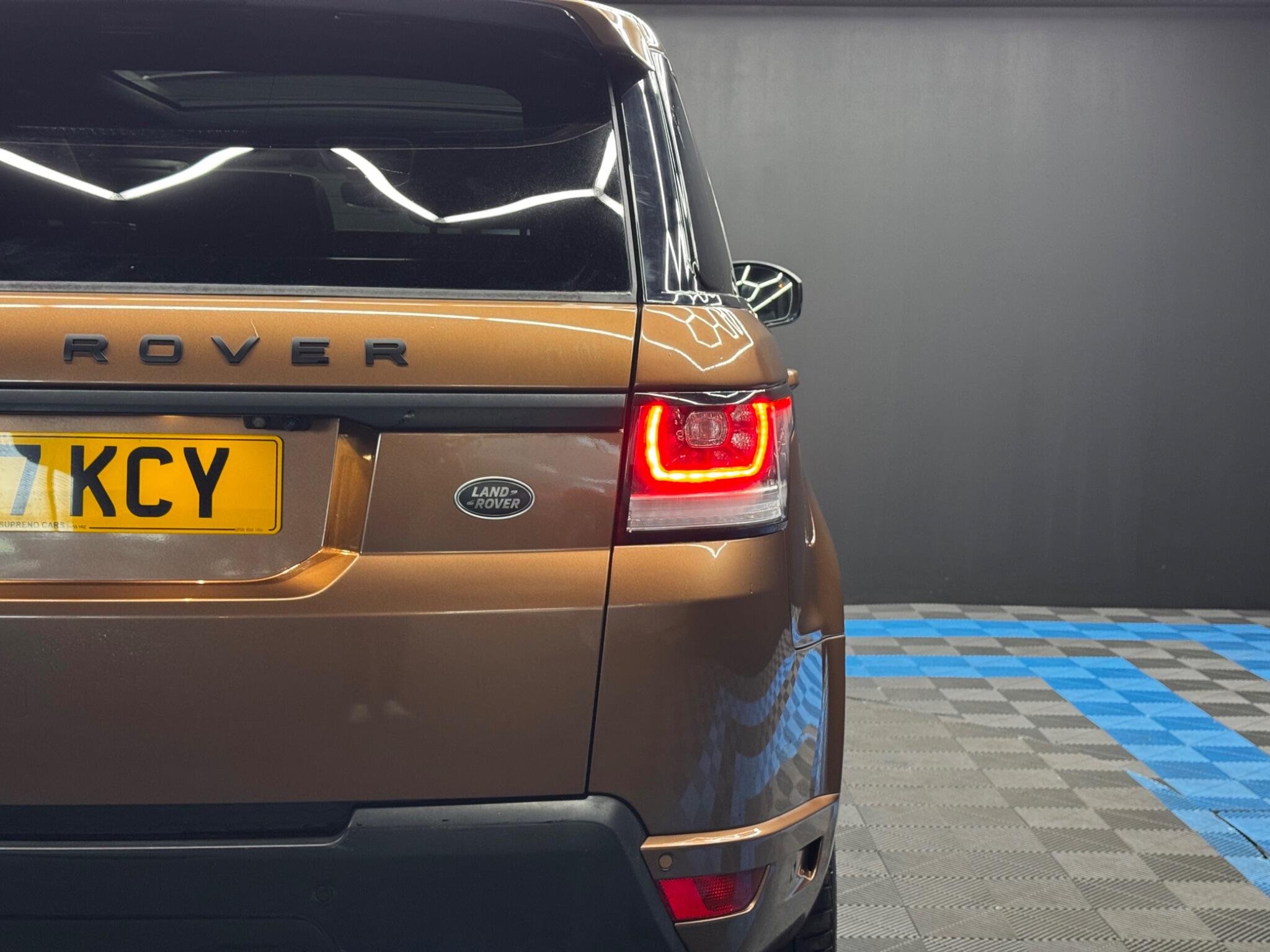 Land Rover Range Rover Sport 3.0 SD V6 Autobiography Dynamic Auto 4WD Euro 6 (s/s) 5dr 5dr Automatic 2026