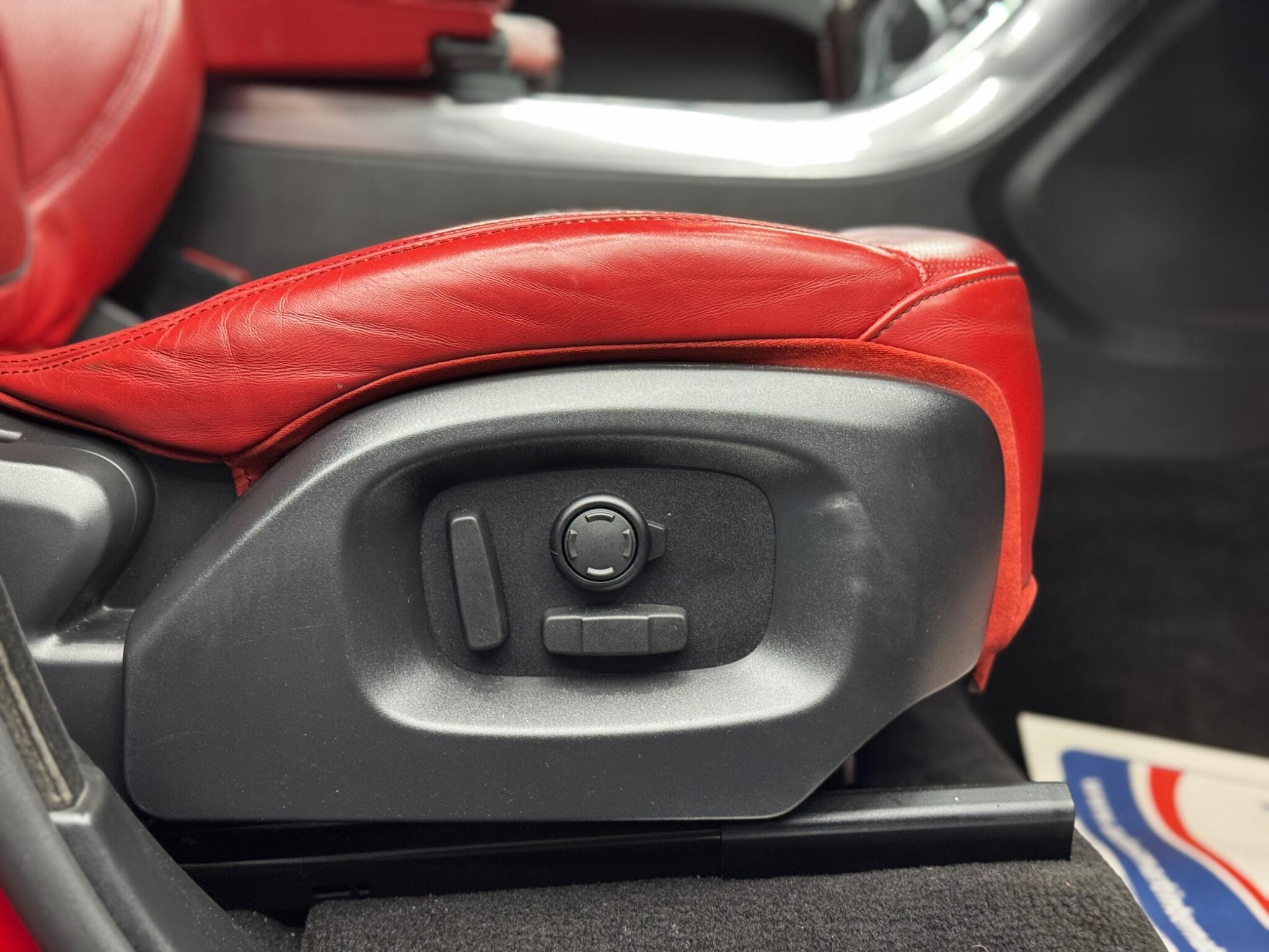 Land Rover Range Rover Sport 3.0 SD V6 HSE Dynamic Auto 4WD Euro 6 (s/s) 5dr 5dr Automatic 2026