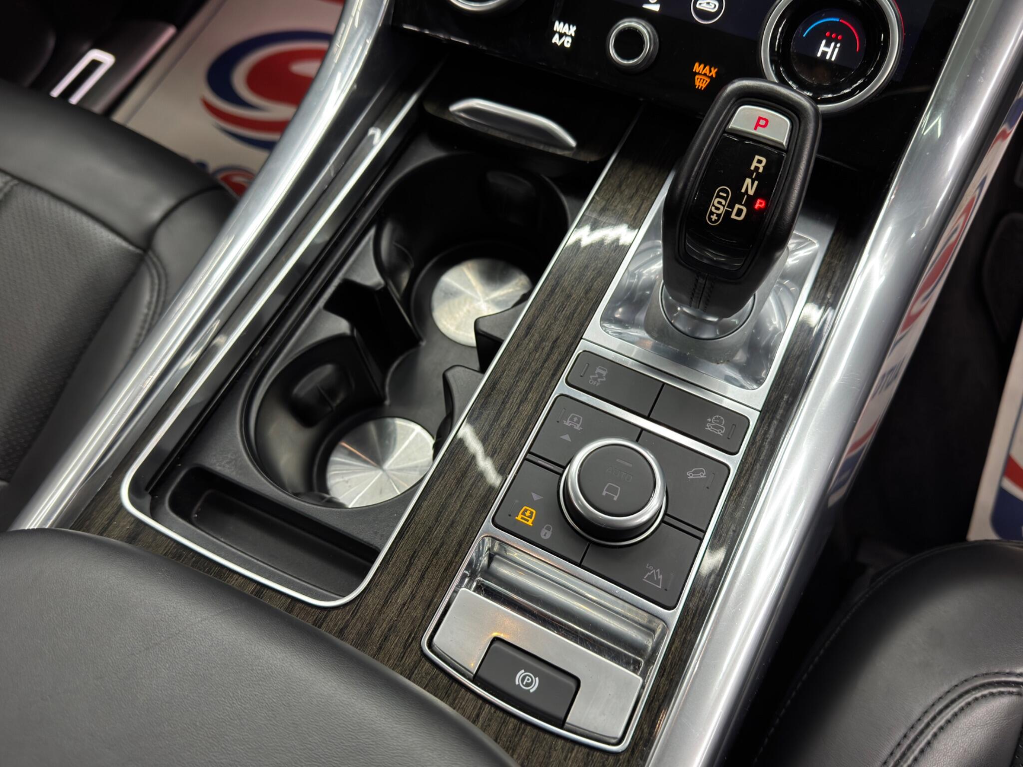 Land Rover Range Rover Sport 3.0 SD V6 HSE Dynamic Auto 4WD Euro 6 (s/s) 5dr 5dr Automatic 2026