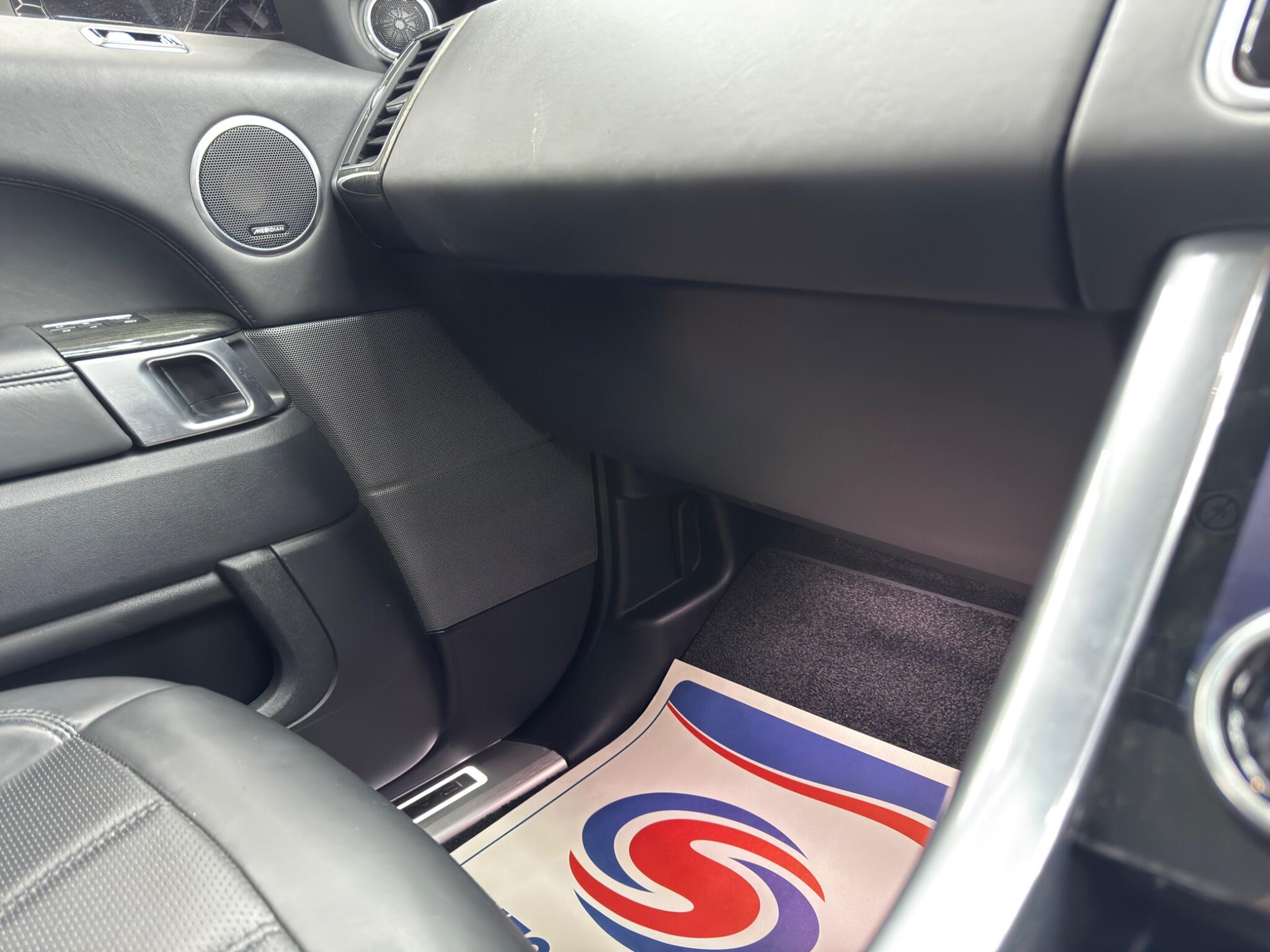 Land Rover Range Rover Sport 3.0 SD V6 HSE Dynamic Auto 4WD Euro 6 (s/s) 5dr 5dr Automatic 2026