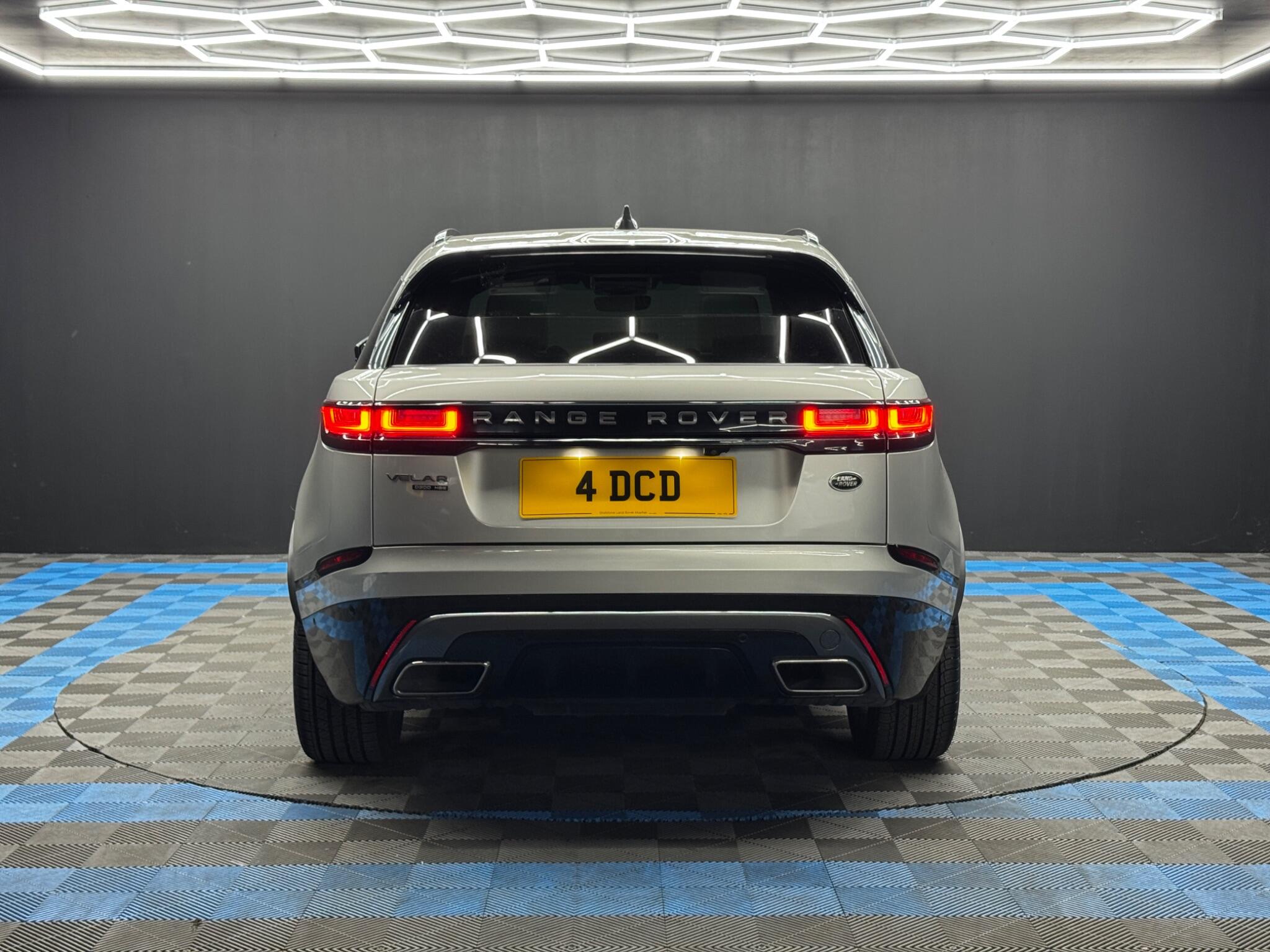 Land Rover Range Rover Velar 3.0 D300 R-Dynamic HSE Auto 4WD Euro 6 (s/s) 5dr 5dr Automatic 2026