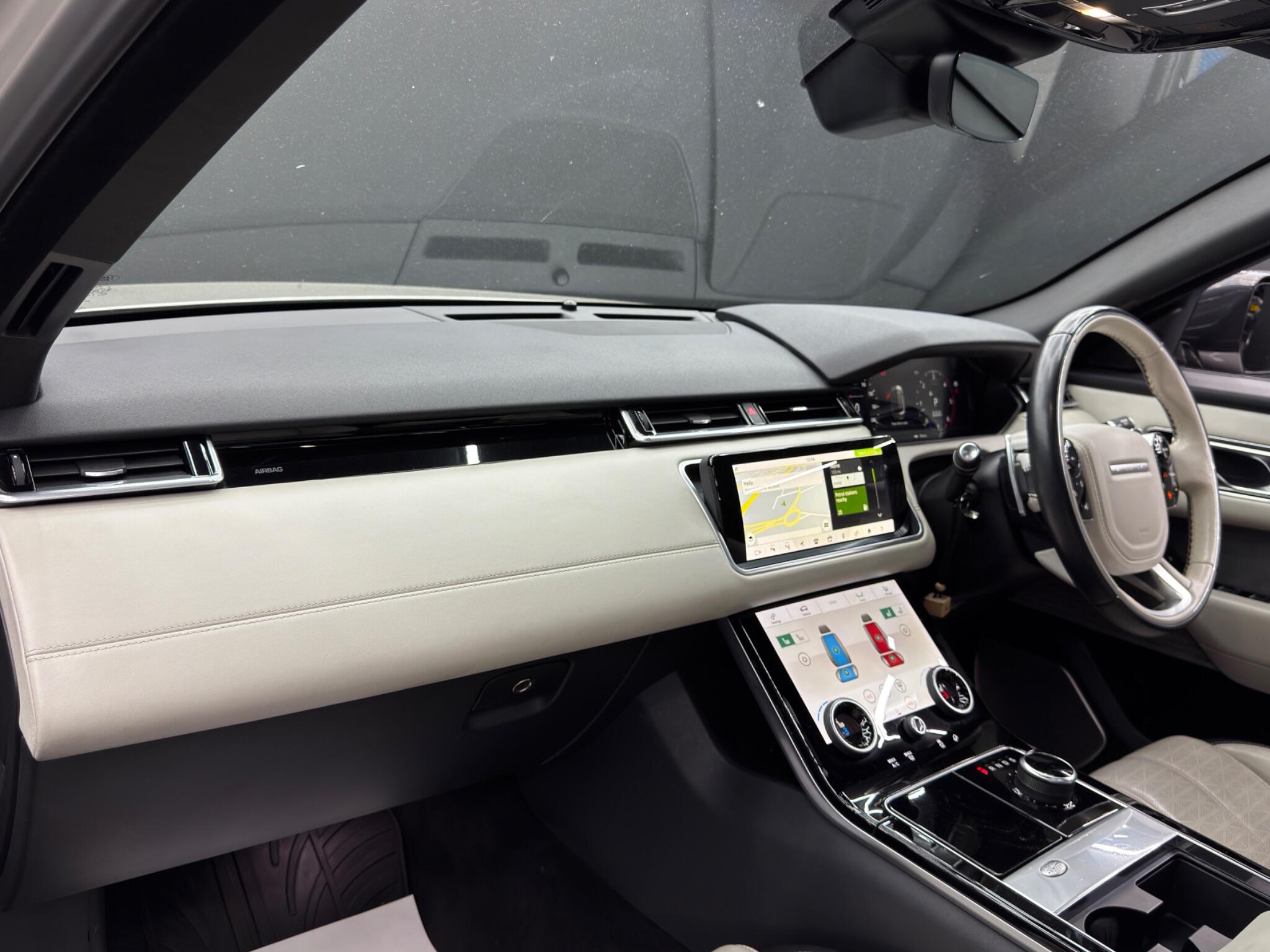Land Rover Range Rover Velar 3.0 D300 R-Dynamic HSE Auto 4WD Euro 6 (s/s) 5dr 5dr Automatic 2026