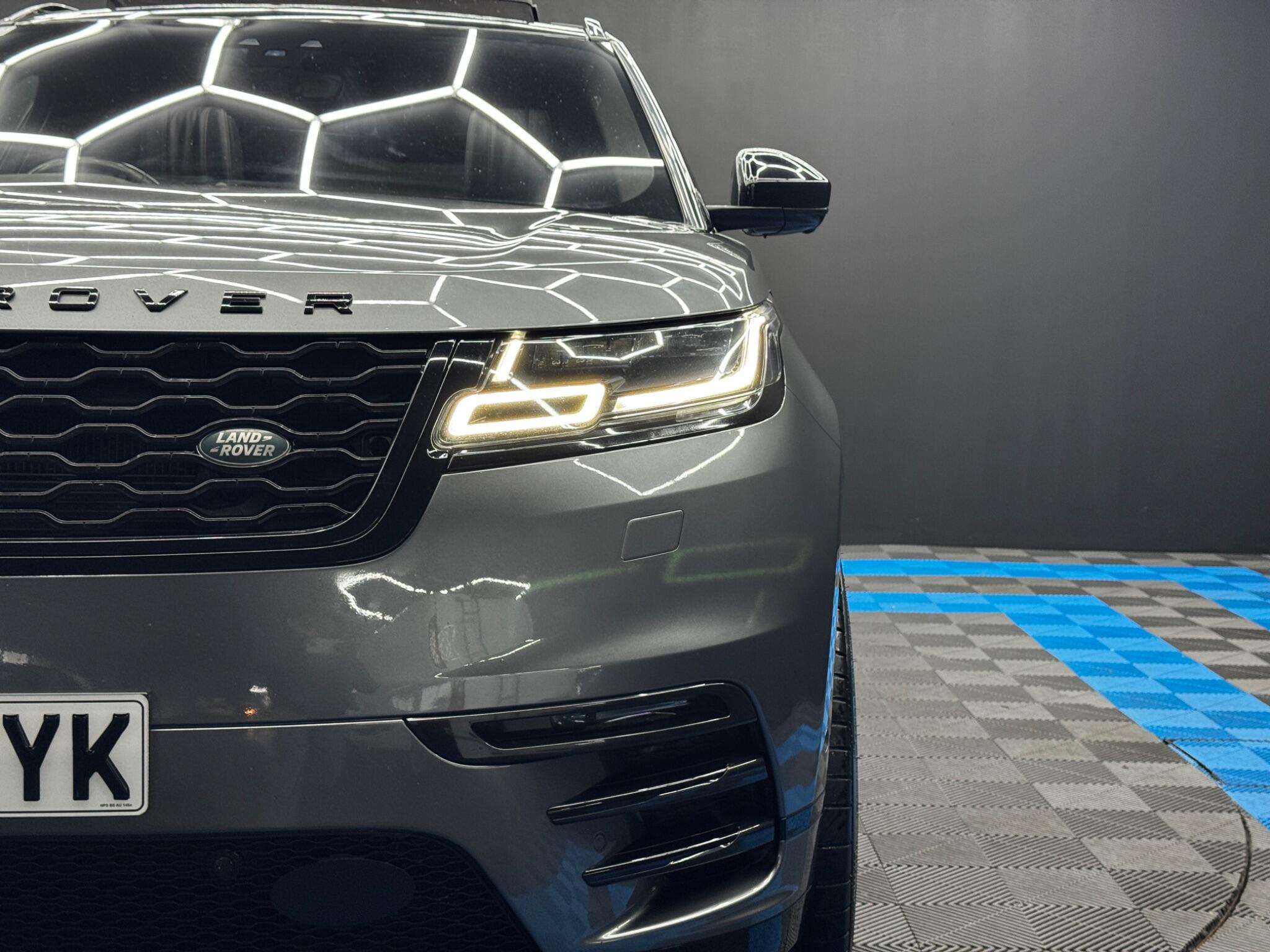 Land Rover Range Rover Velar 3.0 SD6 V6 R-Dynamic HSE Auto 4WD Euro 6 (s/s) 5dr 5dr Automatic 2025