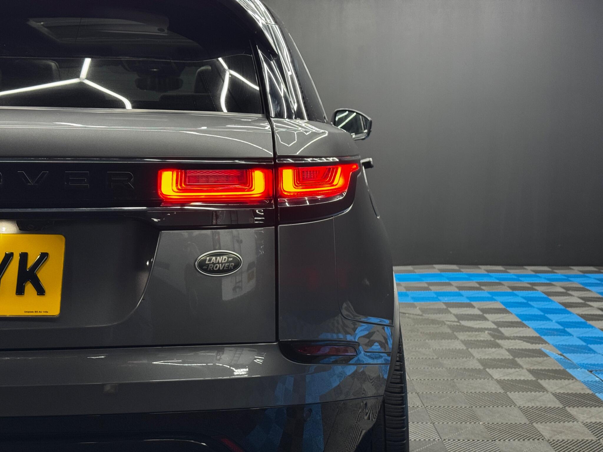 Land Rover Range Rover Velar 3.0 SD6 V6 R-Dynamic HSE Auto 4WD Euro 6 (s/s) 5dr 5dr Automatic 2025