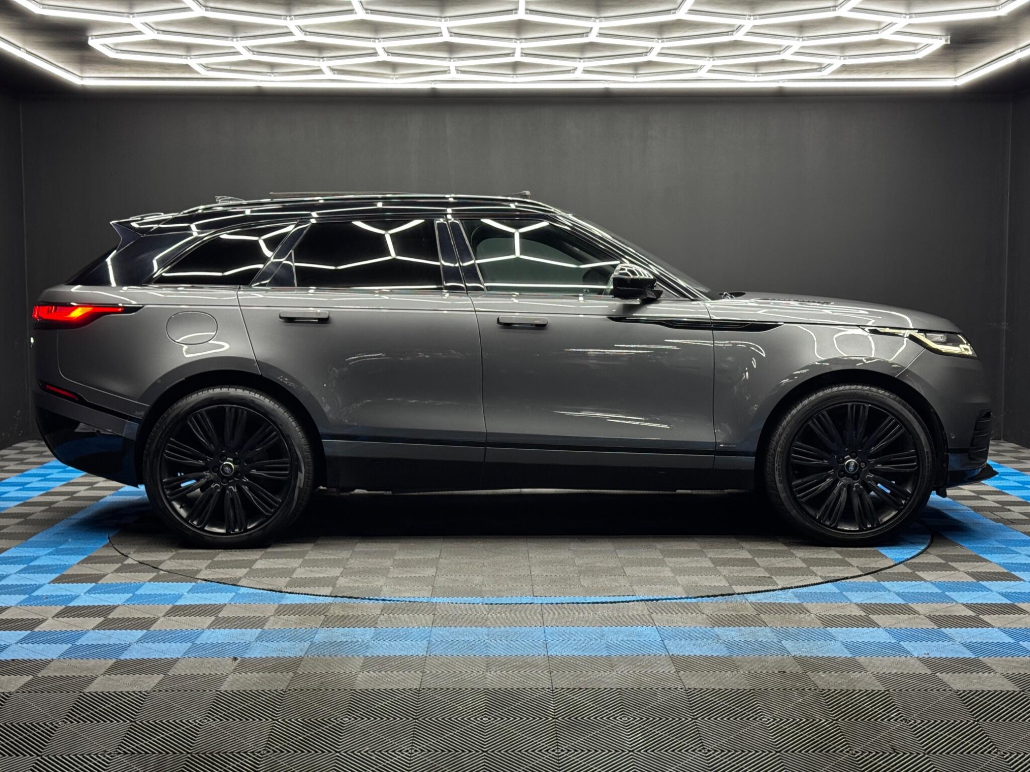 Land Rover Range Rover Velar 3.0 SD6 V6 R-Dynamic HSE Auto 4WD Euro 6 (s/s) 5dr 5dr Automatic 2025