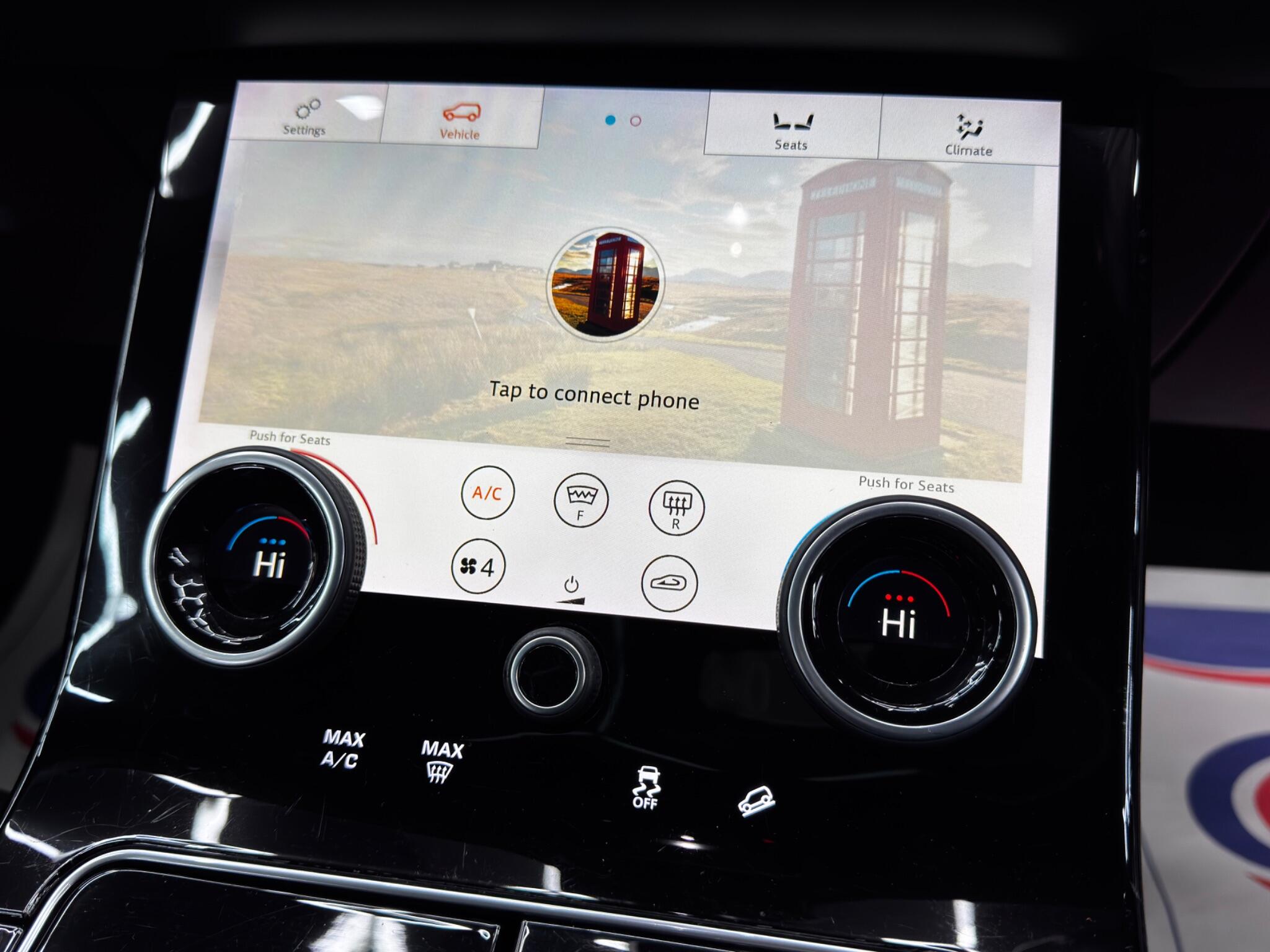 Land Rover Range Rover Velar 3.0 SD6 V6 R-Dynamic HSE Auto 4WD Euro 6 (s/s) 5dr 5dr Automatic 2025