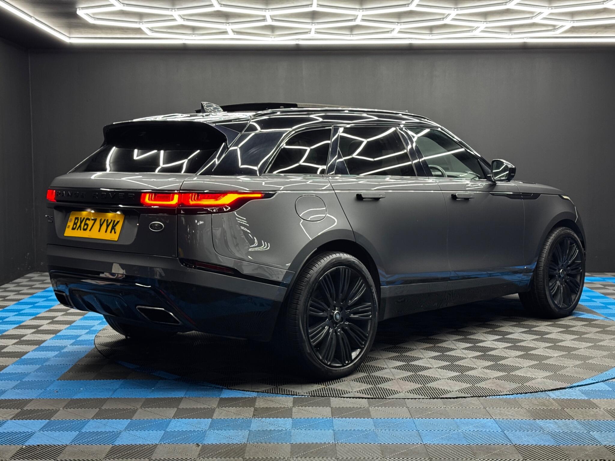 Land Rover Range Rover Velar 3.0 SD6 V6 R-Dynamic HSE Auto 4WD Euro 6 (s/s) 5dr 5dr Automatic 2025