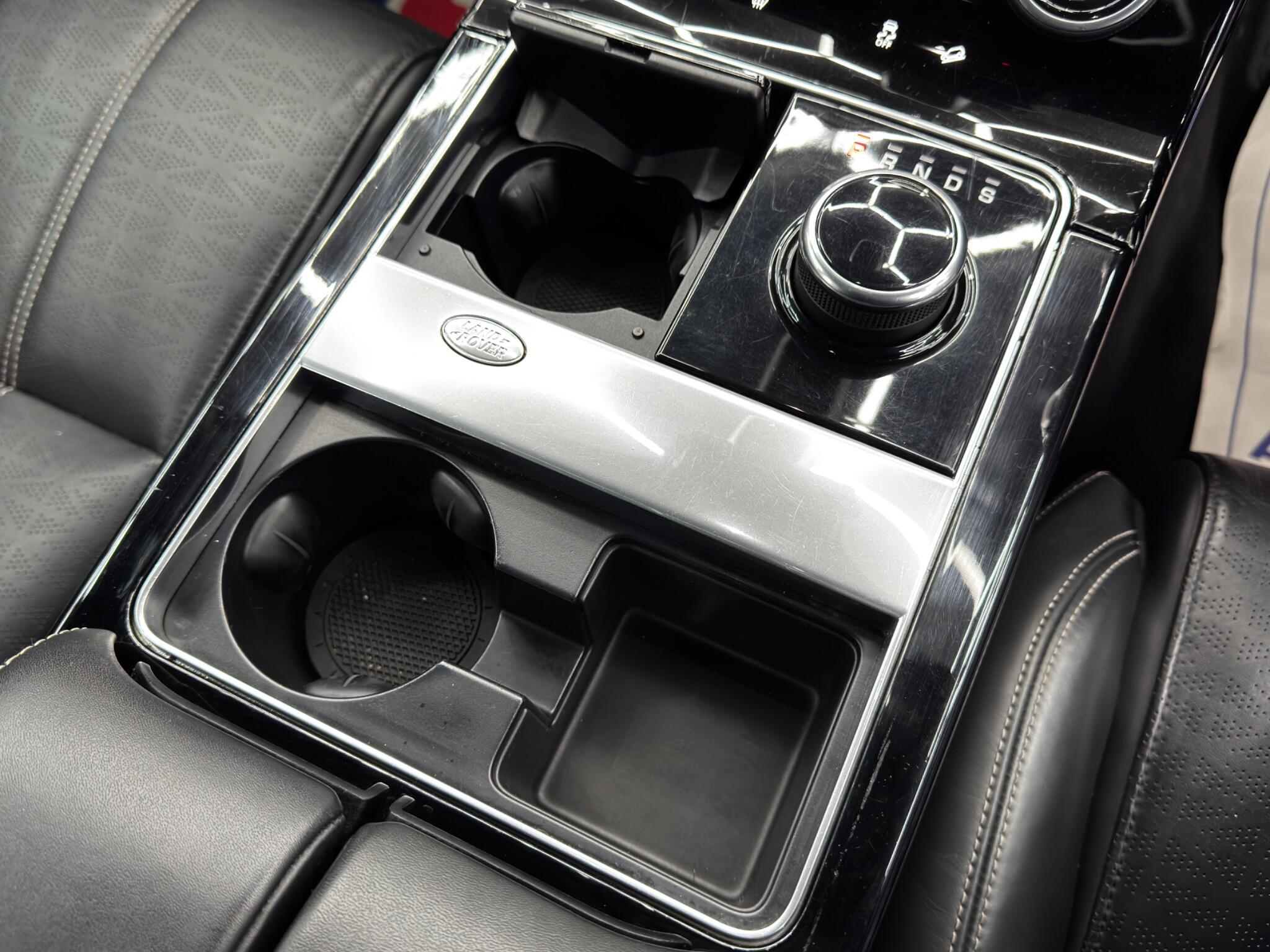 Land Rover Range Rover Velar 3.0 SD6 V6 R-Dynamic HSE Auto 4WD Euro 6 (s/s) 5dr 5dr Automatic 2025