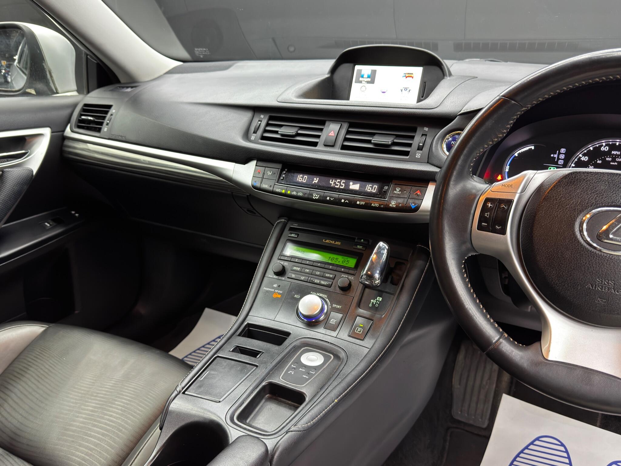 Lexus CT 1.8 200h Advance CVT Euro 5 (s/s) 5dr 5dr Automatic 2026