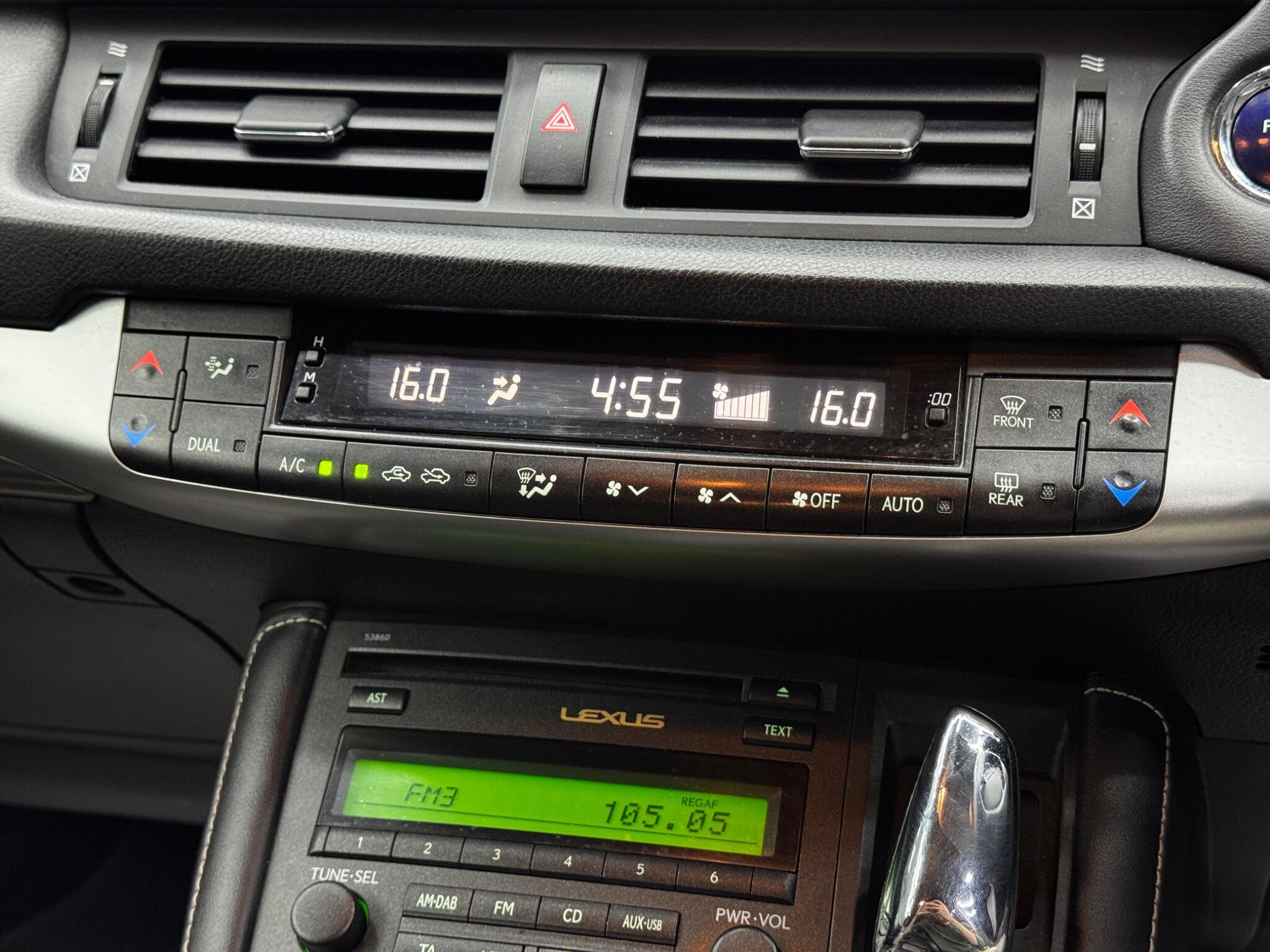 Lexus CT 1.8 200h Advance CVT Euro 5 (s/s) 5dr 5dr Automatic 2026