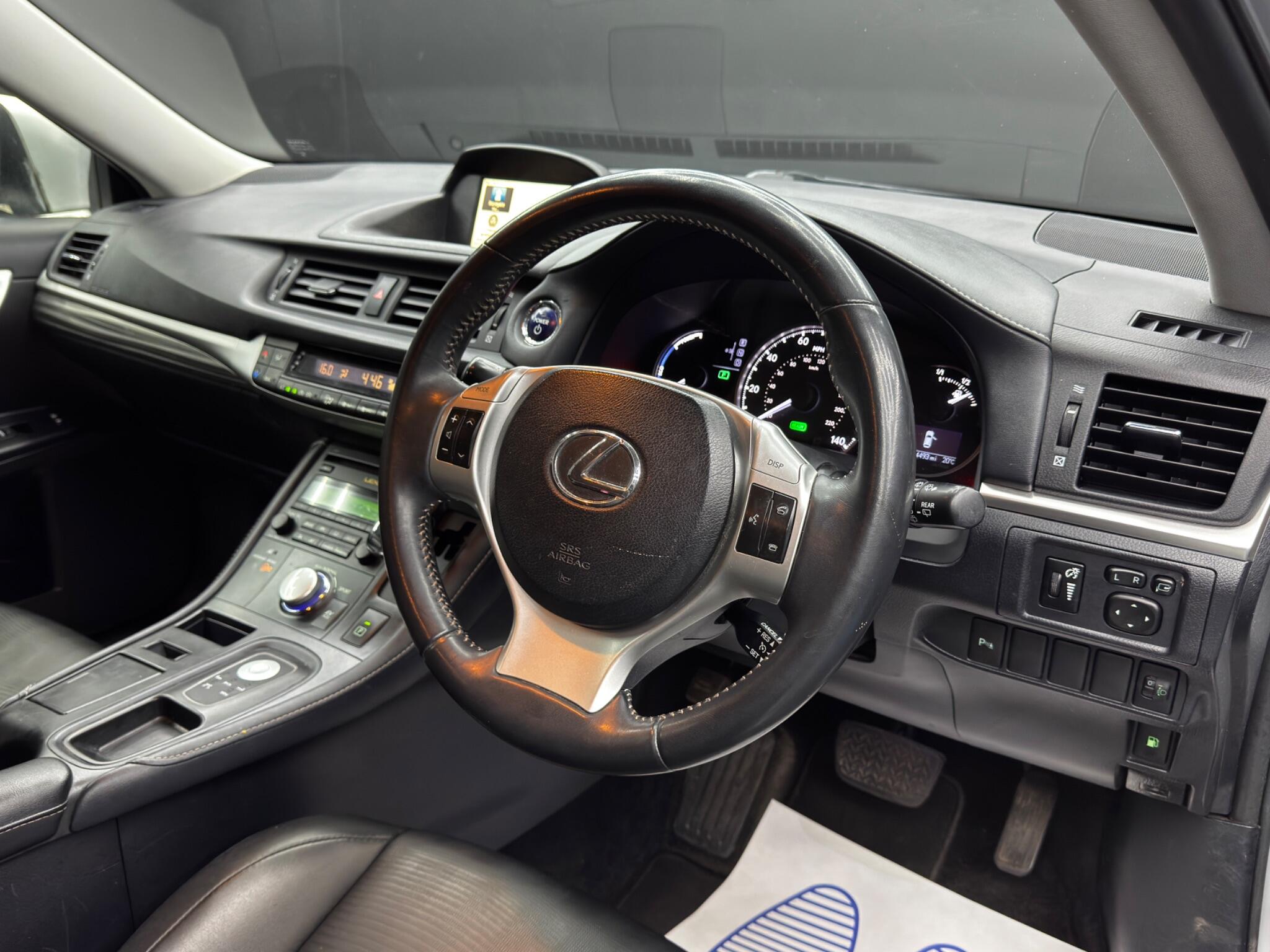 Lexus CT 1.8 200h Advance CVT Euro 5 (s/s) 5dr 5dr Automatic 2026