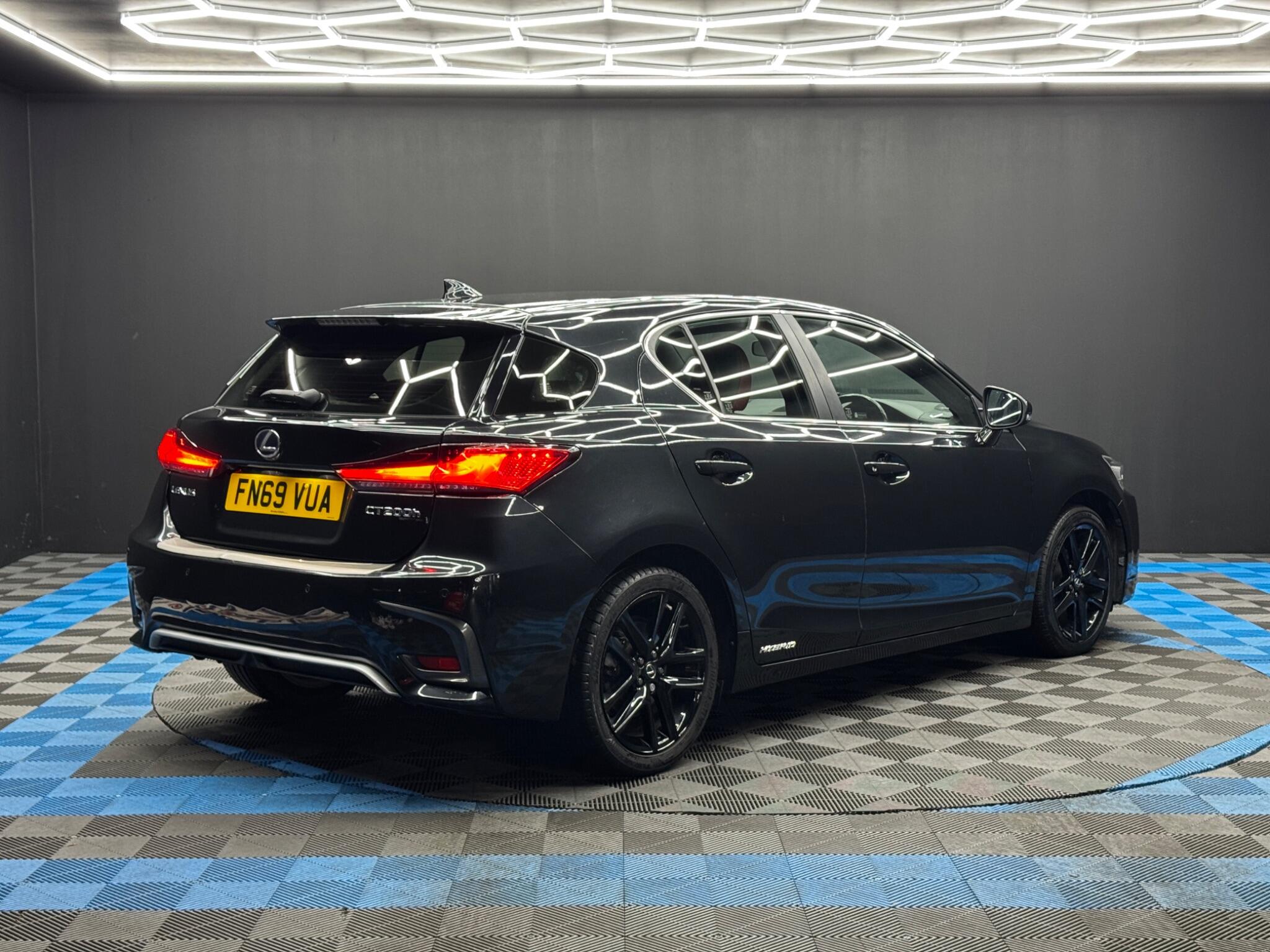 Lexus CT 1.8 200h E-CVT Euro 6 (s/s) 5dr 5dr Automatic 2026