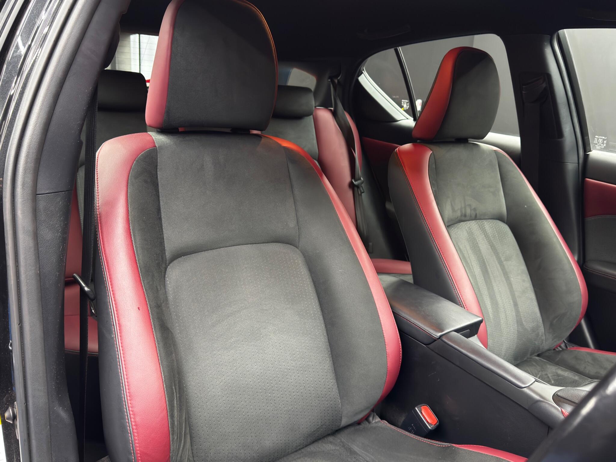 Lexus CT 1.8 200h E-CVT Euro 6 (s/s) 5dr 5dr Automatic 2026