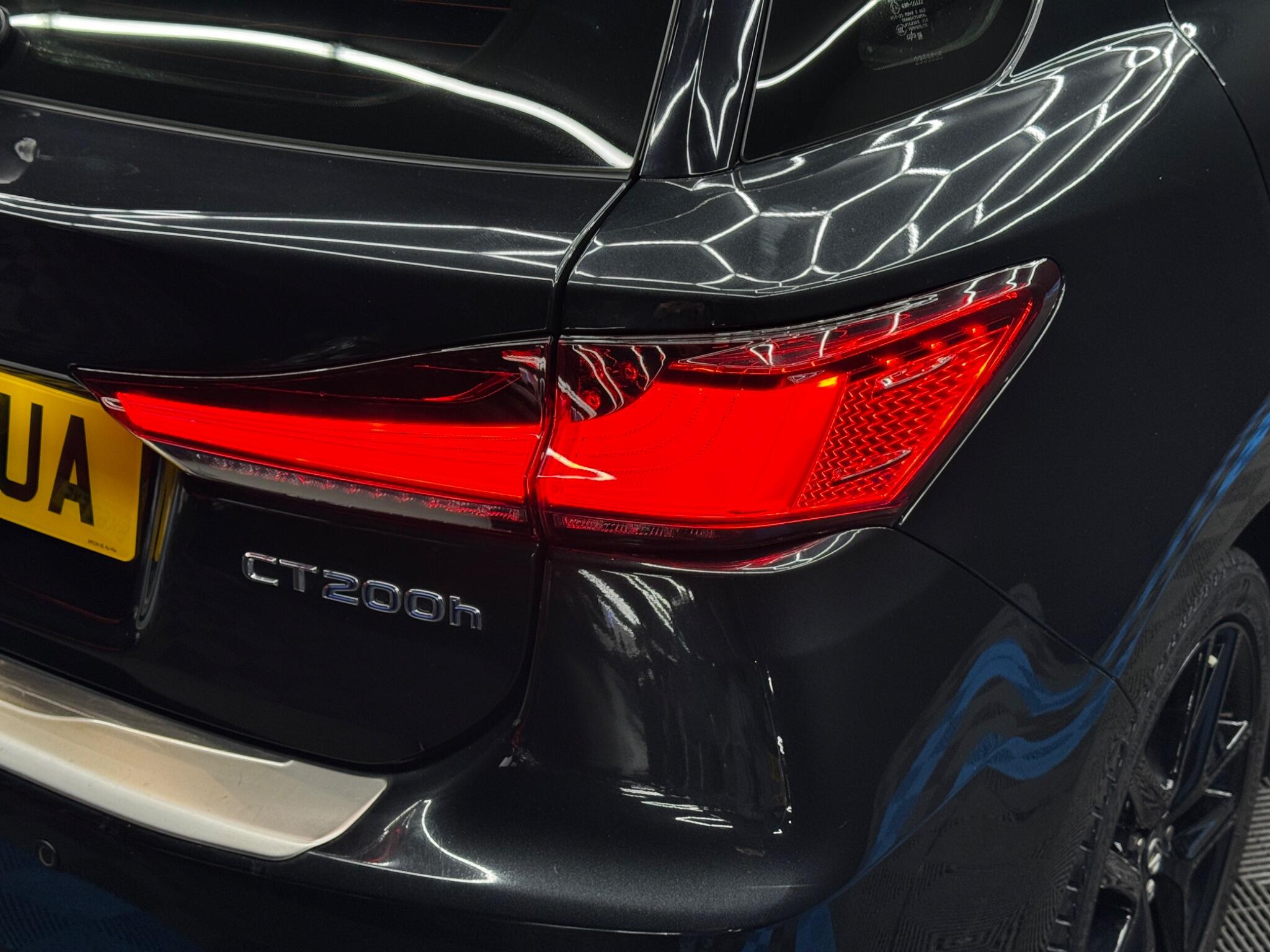 Lexus CT 1.8 200h E-CVT Euro 6 (s/s) 5dr 5dr Automatic 2026