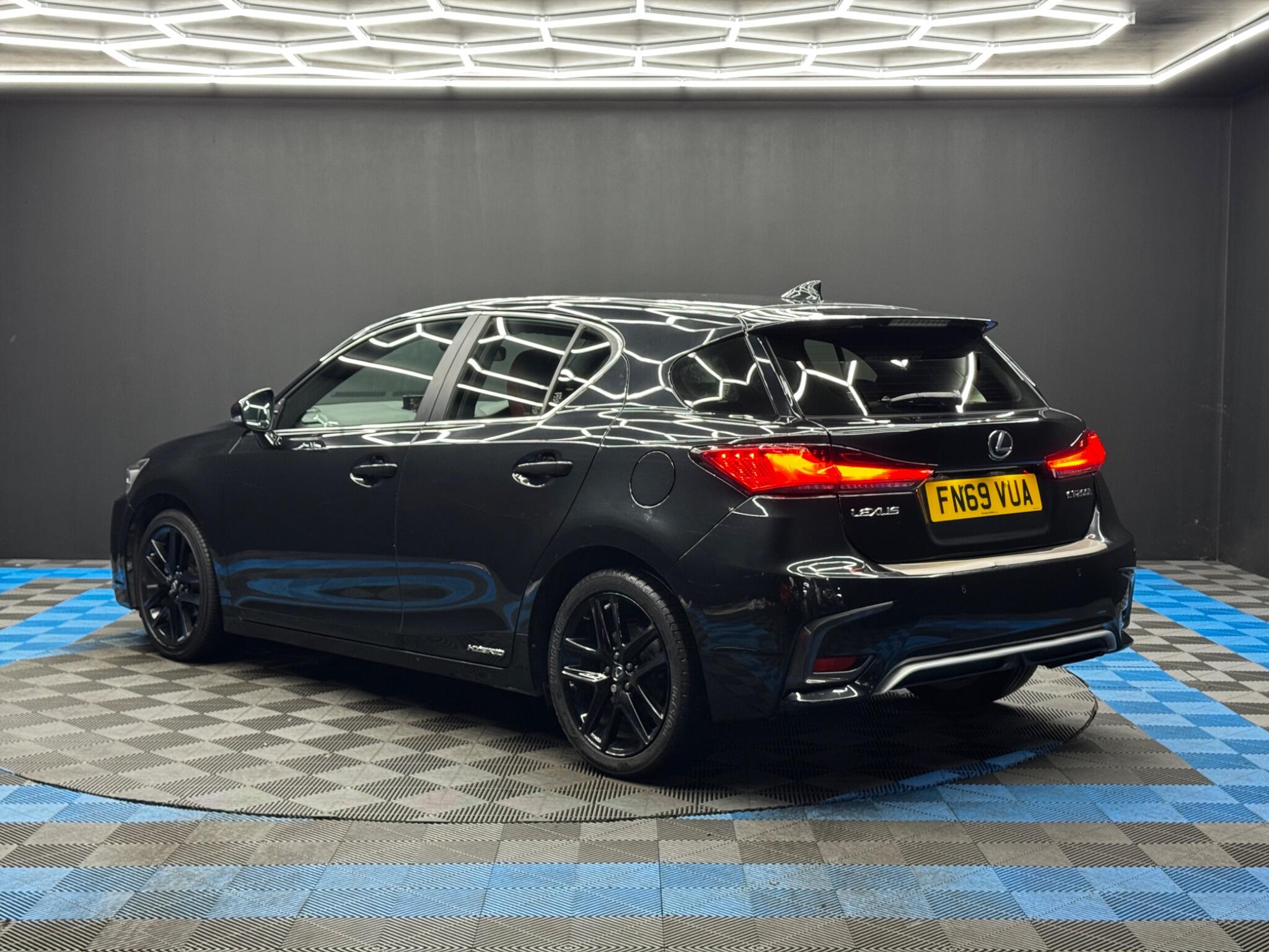 Lexus CT 1.8 200h E-CVT Euro 6 (s/s) 5dr 5dr Automatic 2026