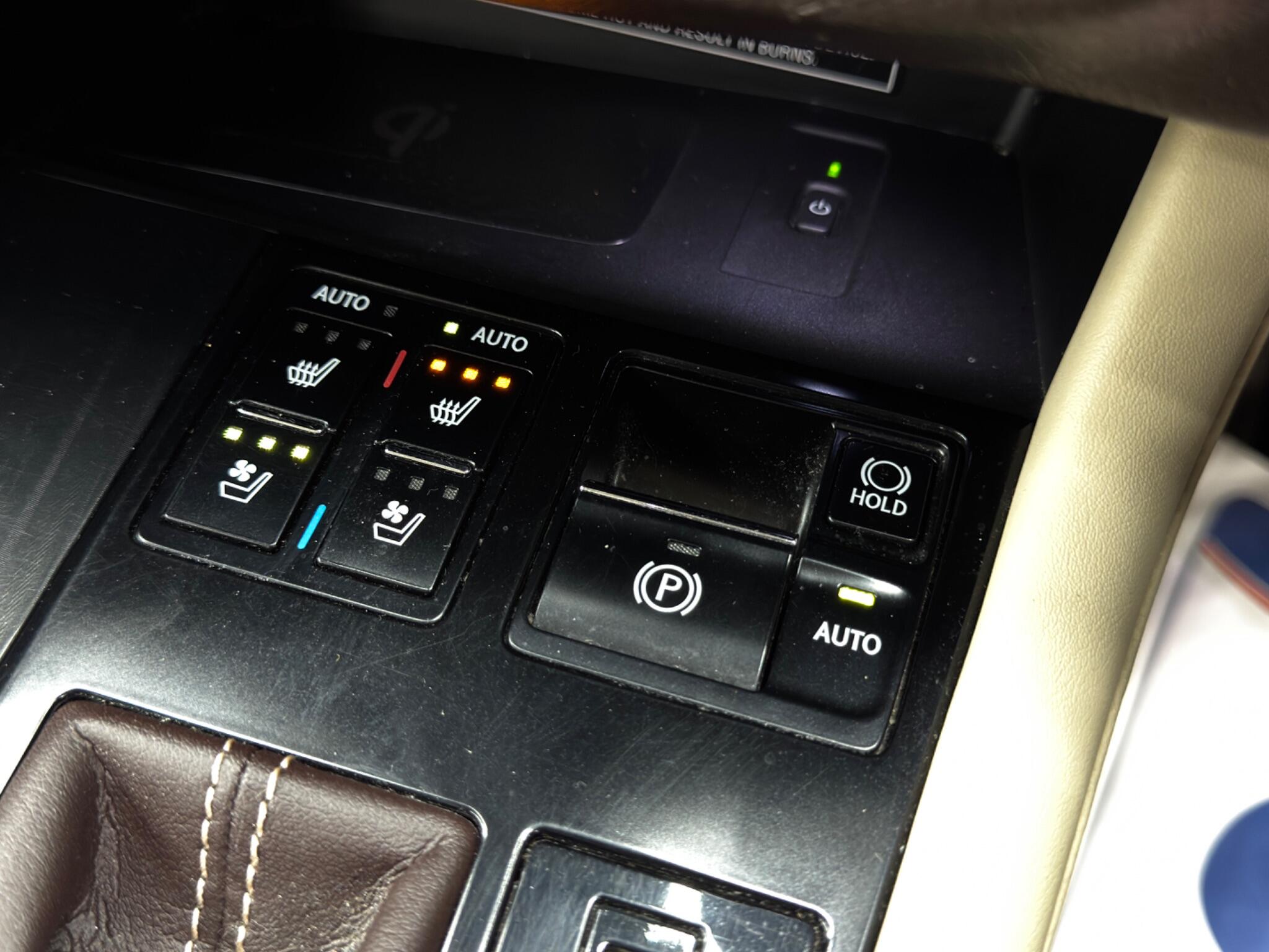 Lexus RX 3.5 450h V6 Luxury CVT 4WD Euro 6 (s/s) 5dr 5dr Automatic 2026