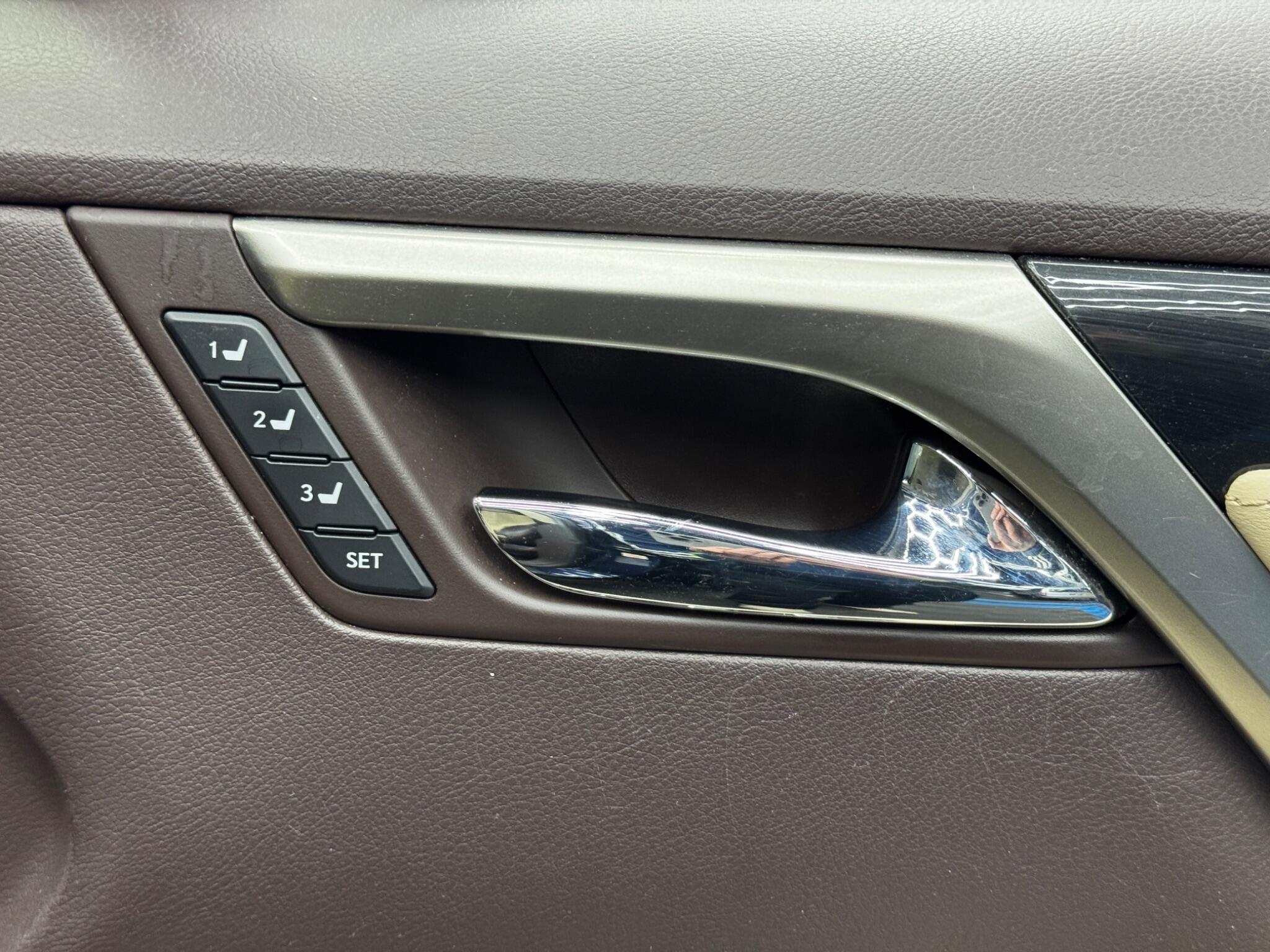 Lexus RX 3.5 450h V6 Luxury CVT 4WD Euro 6 (s/s) 5dr 5dr Automatic 2026