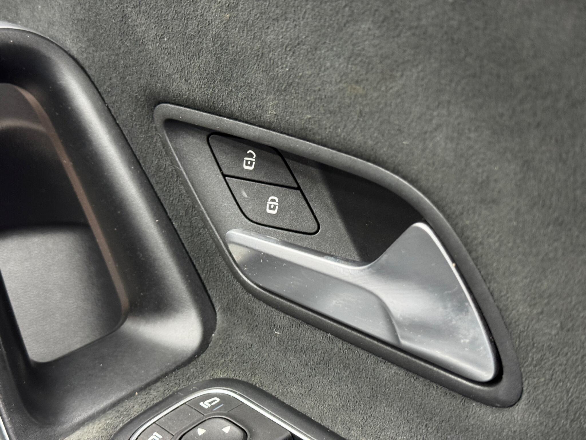 Mercedes-Benz A Class 1.3 A180 AMG Line 7G-DCT Euro 6 (s/s) 5dr 5dr Automatic 2026