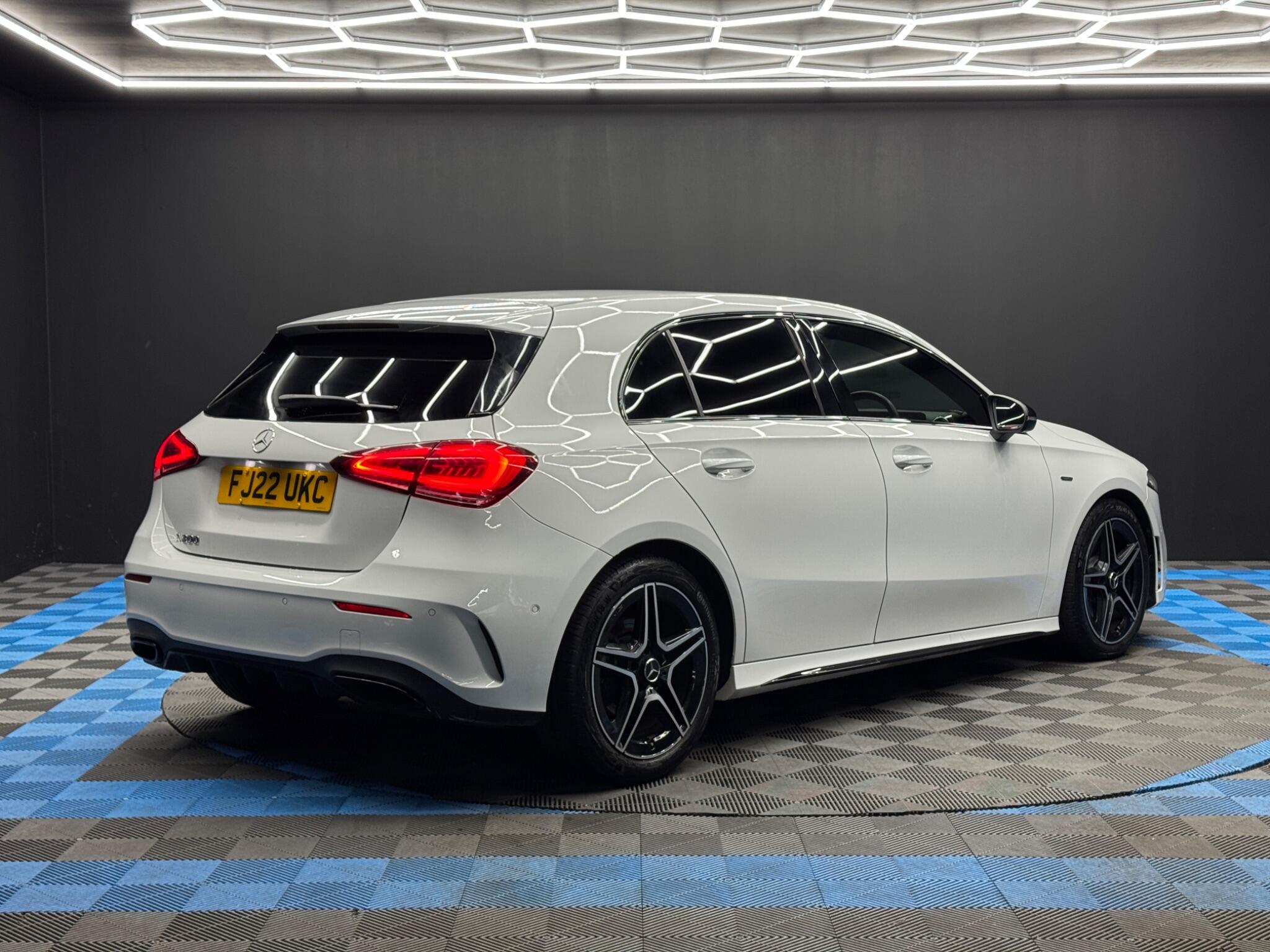 Mercedes-Benz A Class 1.3 A200 AMG Line Edition (Executive) 7G-DCT Euro 6 (s/s) 5dr 5dr Automatic 2026