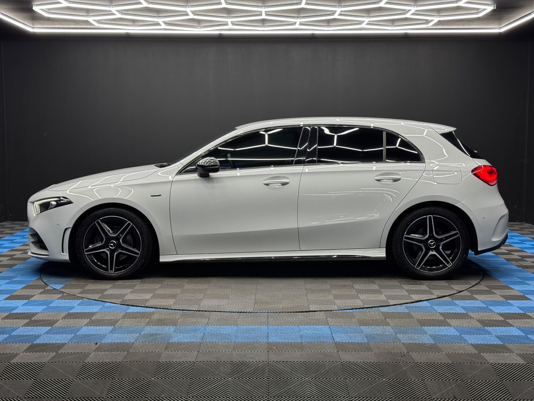 Mercedes-Benz A Class 1.3 A200 AMG Line Edition (Executive) 7G-DCT Euro 6 (s/s) 5dr 5dr Automatic 2026