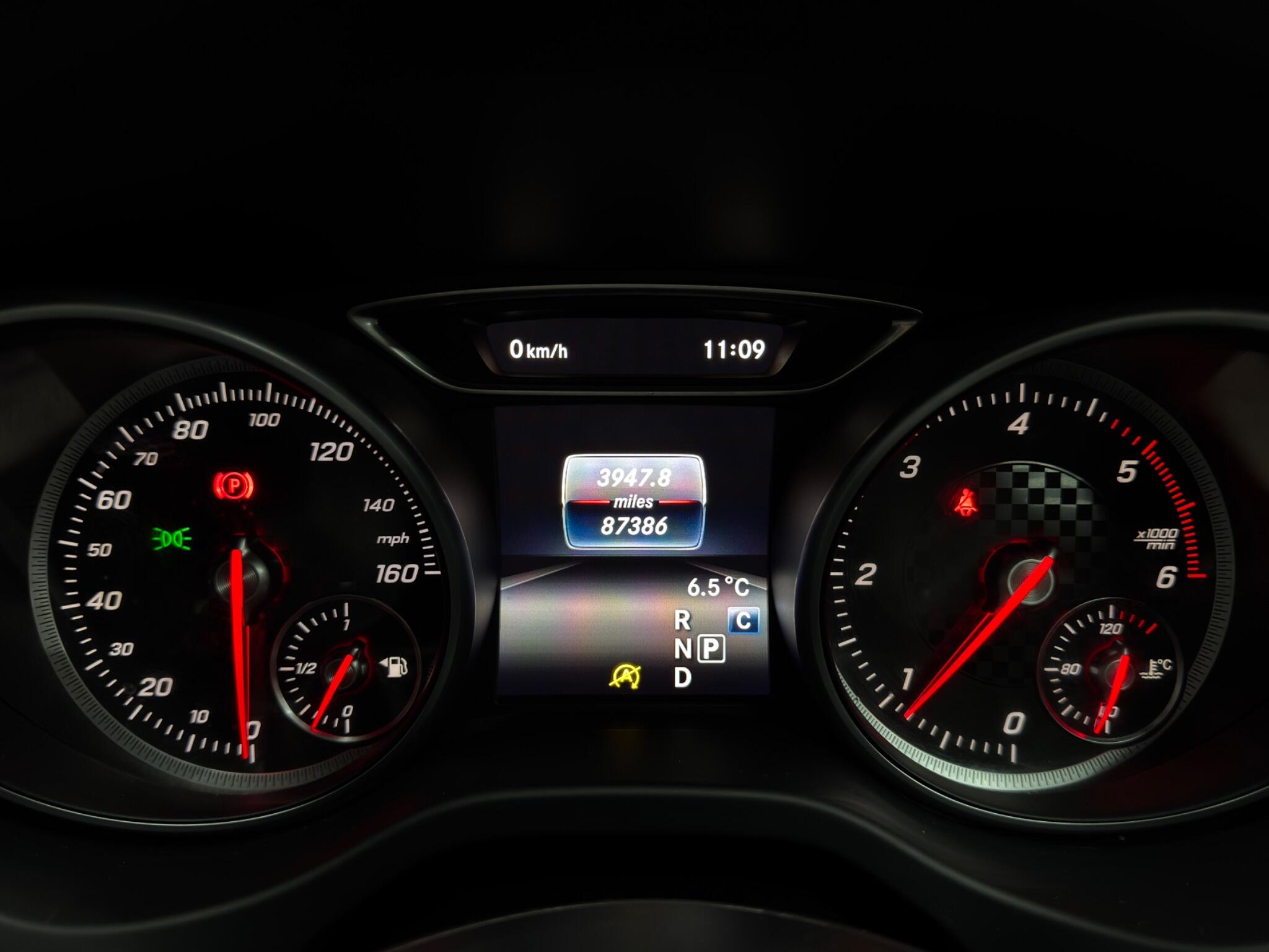 Mercedes-Benz A Class 1.5 A180d AMG Line (Premium) 7G-DCT Euro 6 (s/s) 5dr 5dr Automatic 2026