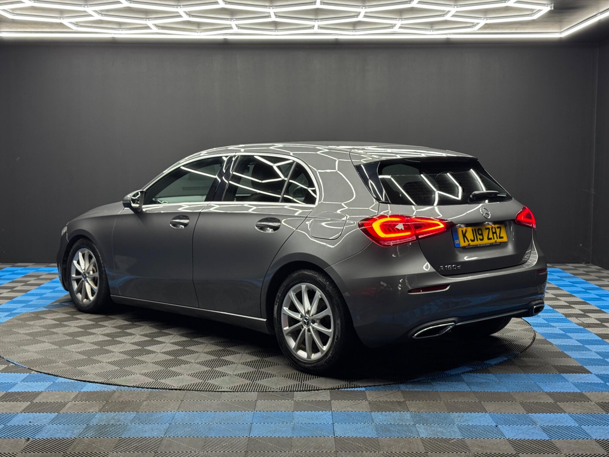 Mercedes-Benz A Class 1.5 A180d Sport 7G-DCT Euro 6 (s/s) 5dr 5dr Automatic 2026