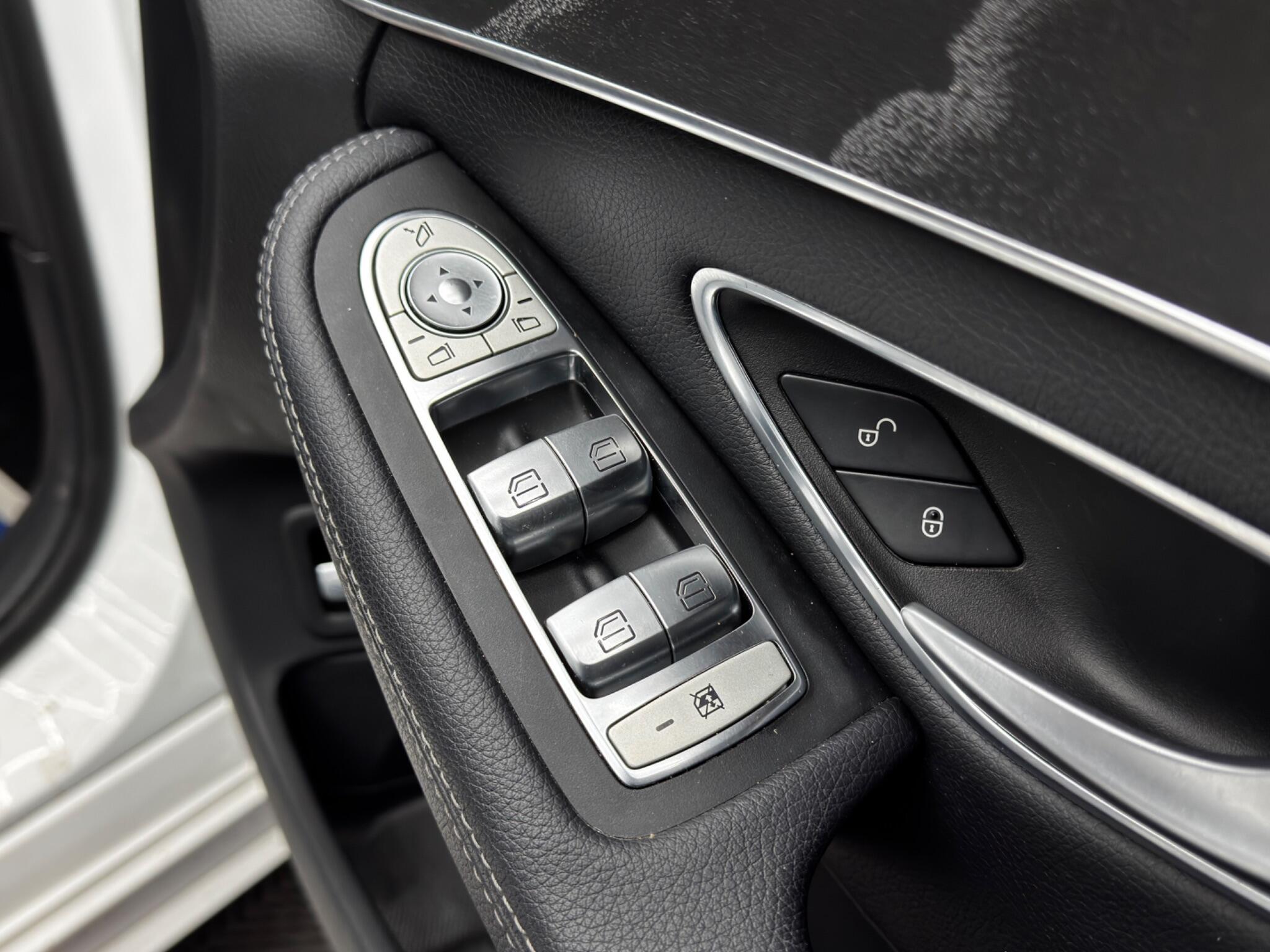 Mercedes-Benz C Class 2.0 C200 AMG Line Euro 6 (s/s) 4dr 4dr Manual 2025