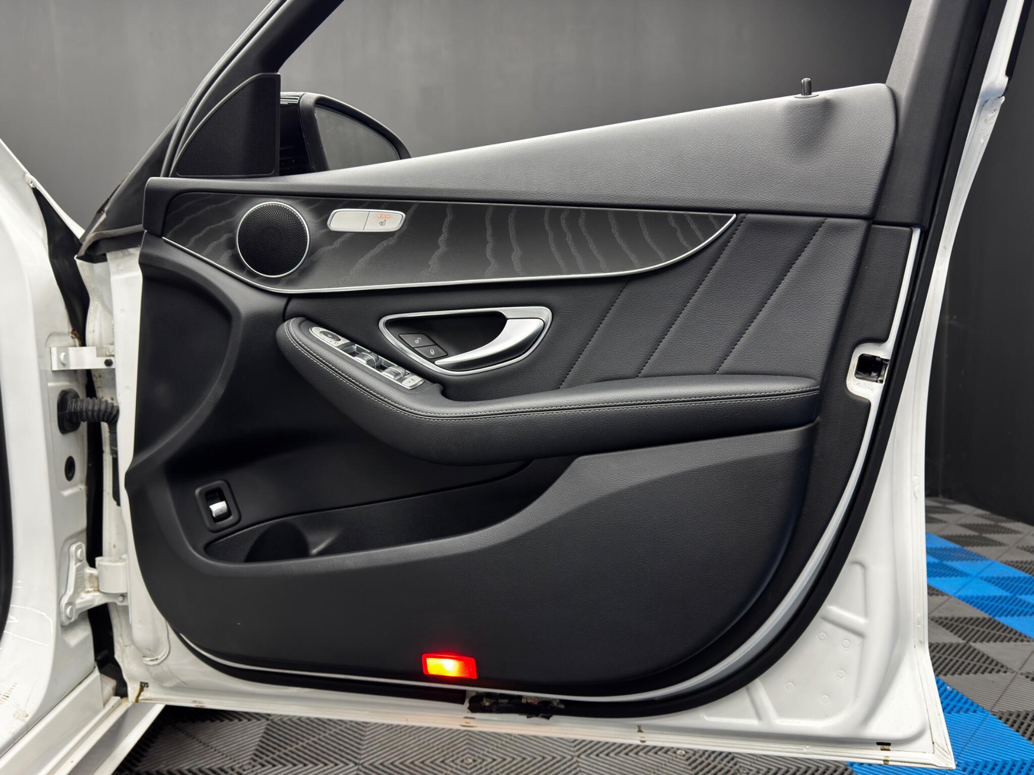 Mercedes-Benz C Class 2.0 C200 AMG Line Euro 6 (s/s) 4dr 4dr Manual 2025