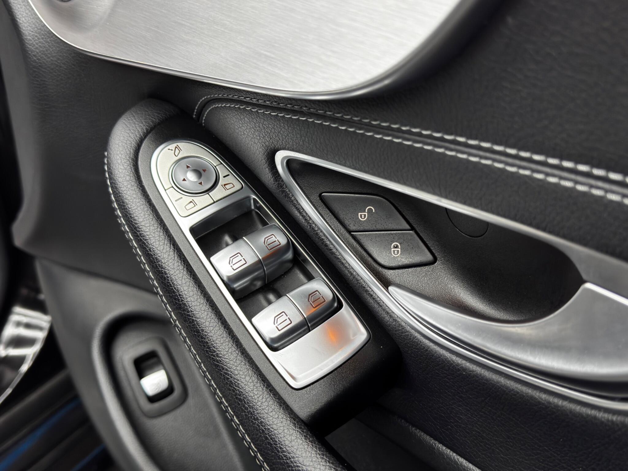 Mercedes-Benz C Class 2.0 C300 AMG Line Cabriolet G-Tronic+ Euro 6 (s/s) 2dr 2dr Automatic 2025