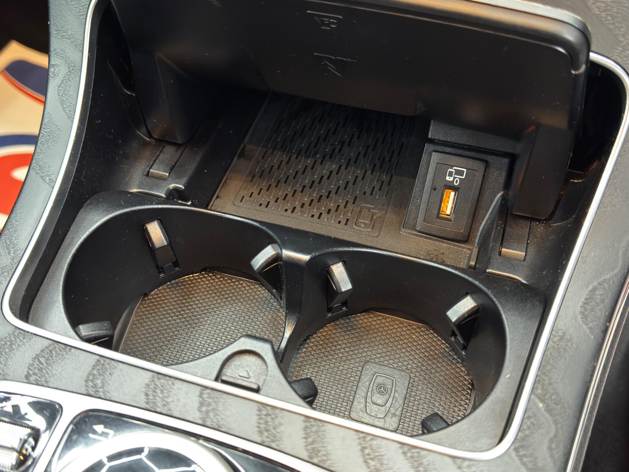 Mercedes-Benz C Class 2.0 C300de 13.5kWh AMG Line Edition (Premium) G-Tronic+ Euro 6 (s/s) 5dr 5dr Automatic 2026