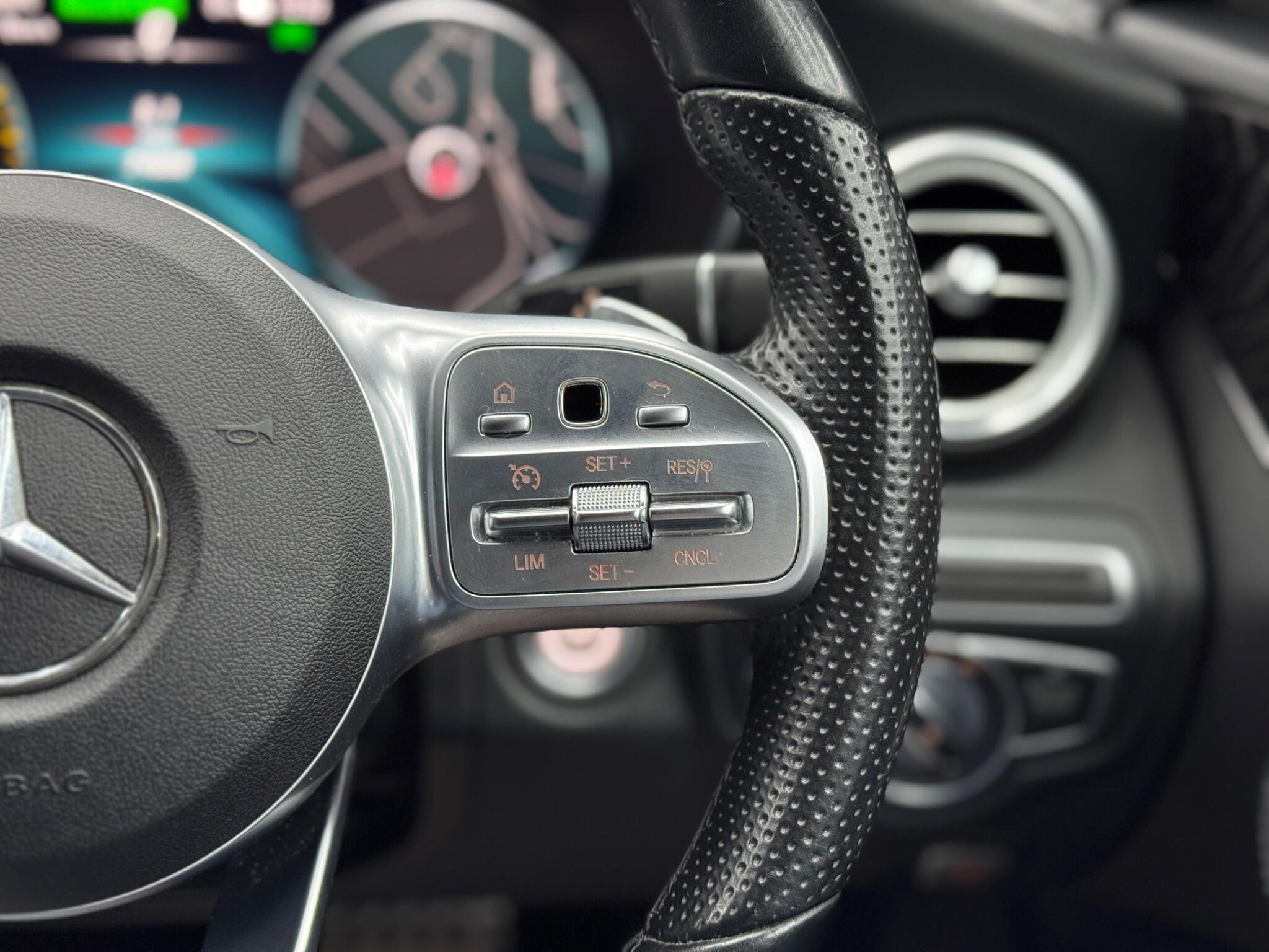 Mercedes-Benz C Class 2.0 C300de 13.5kWh AMG Line Edition (Premium) G-Tronic+ Euro 6 (s/s) 5dr 5dr Automatic 2026