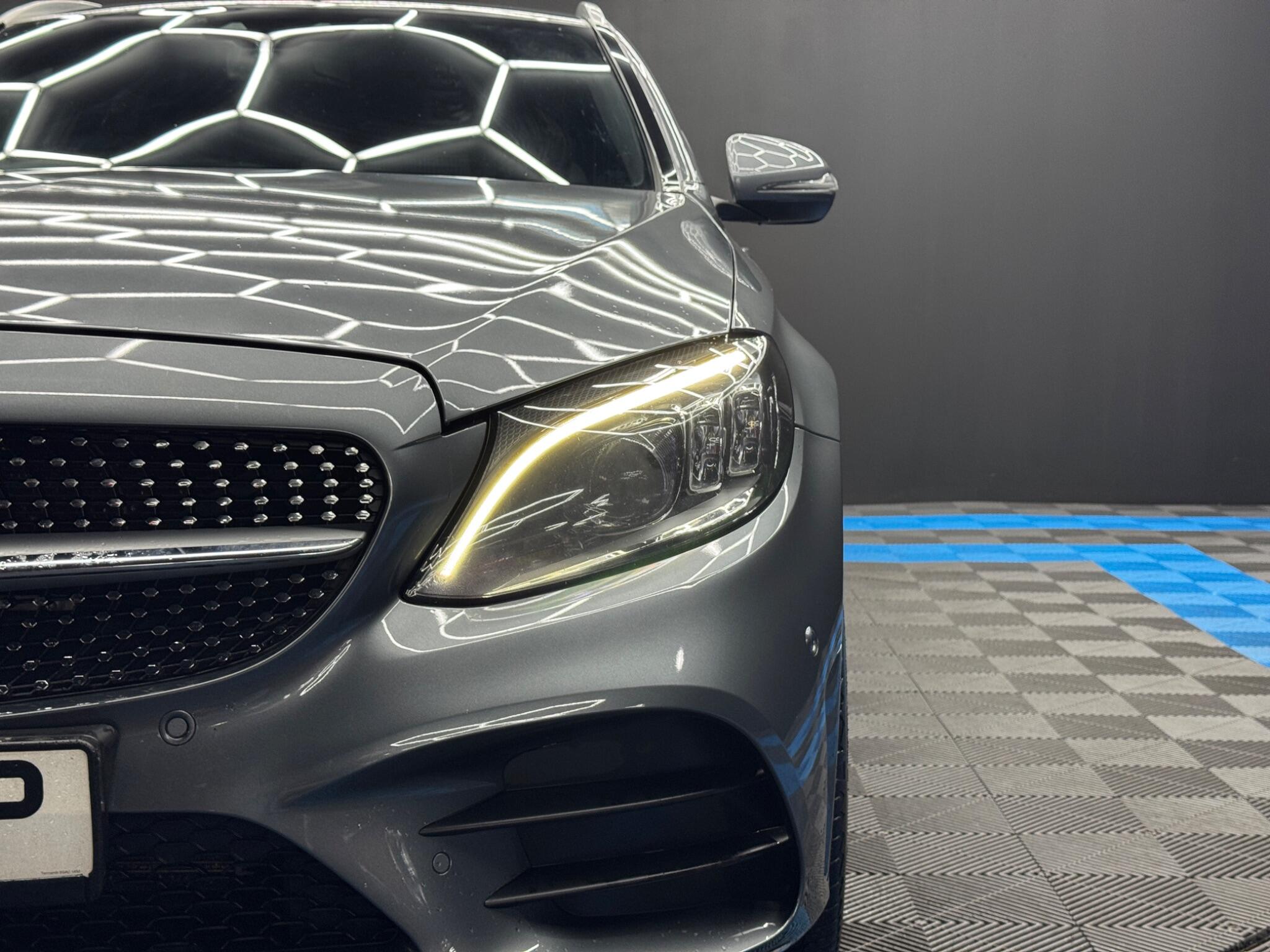 Mercedes-Benz C Class 2.0 C300de 13.5kWh AMG Line Edition (Premium) G-Tronic+ Euro 6 (s/s) 5dr 5dr Automatic 2026