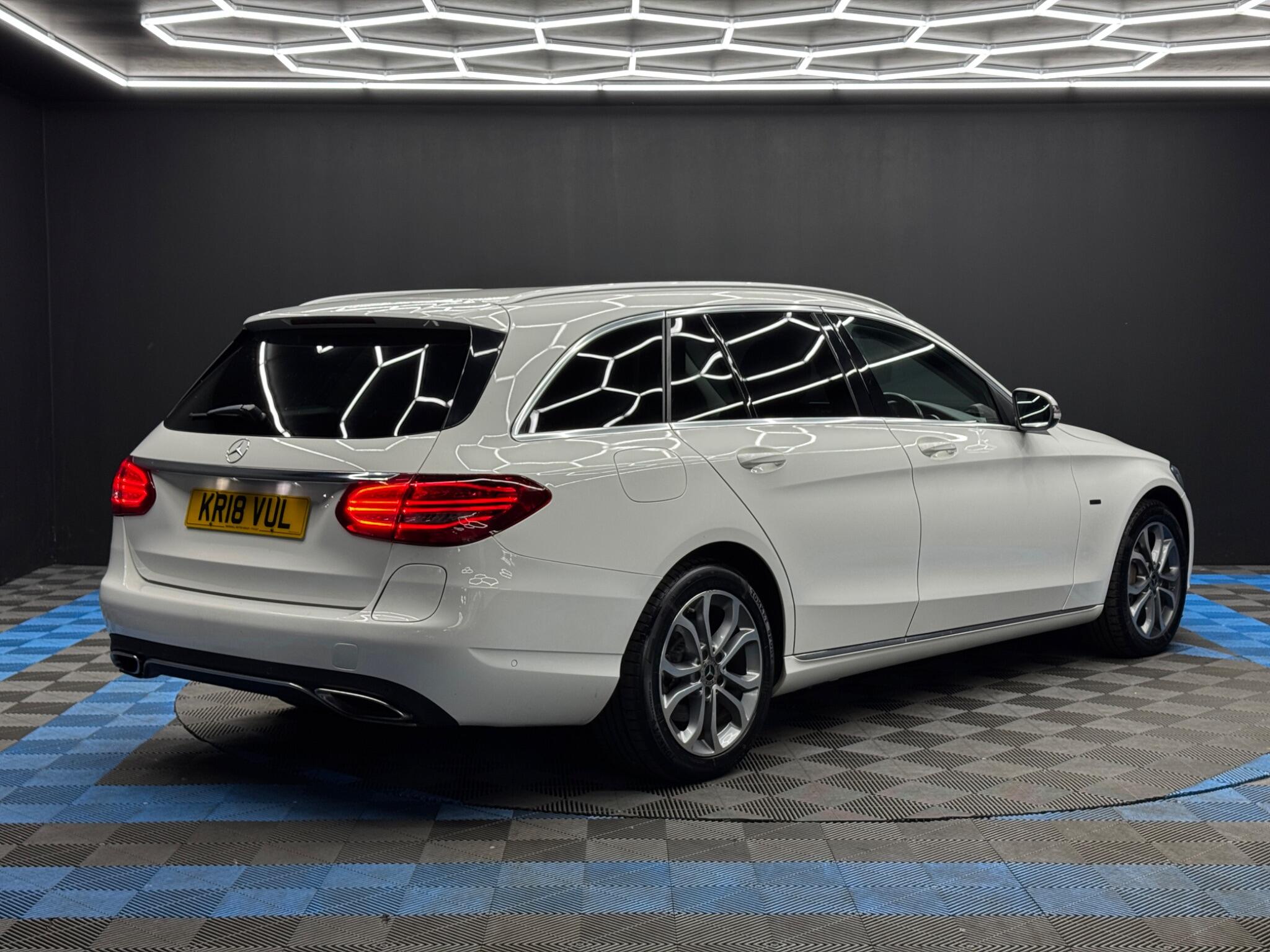 Mercedes-Benz C Class 2.0 C350e 6.4kWh Sport G-Tronic+ Euro 6 (s/s) 5dr 5dr Automatic 2026