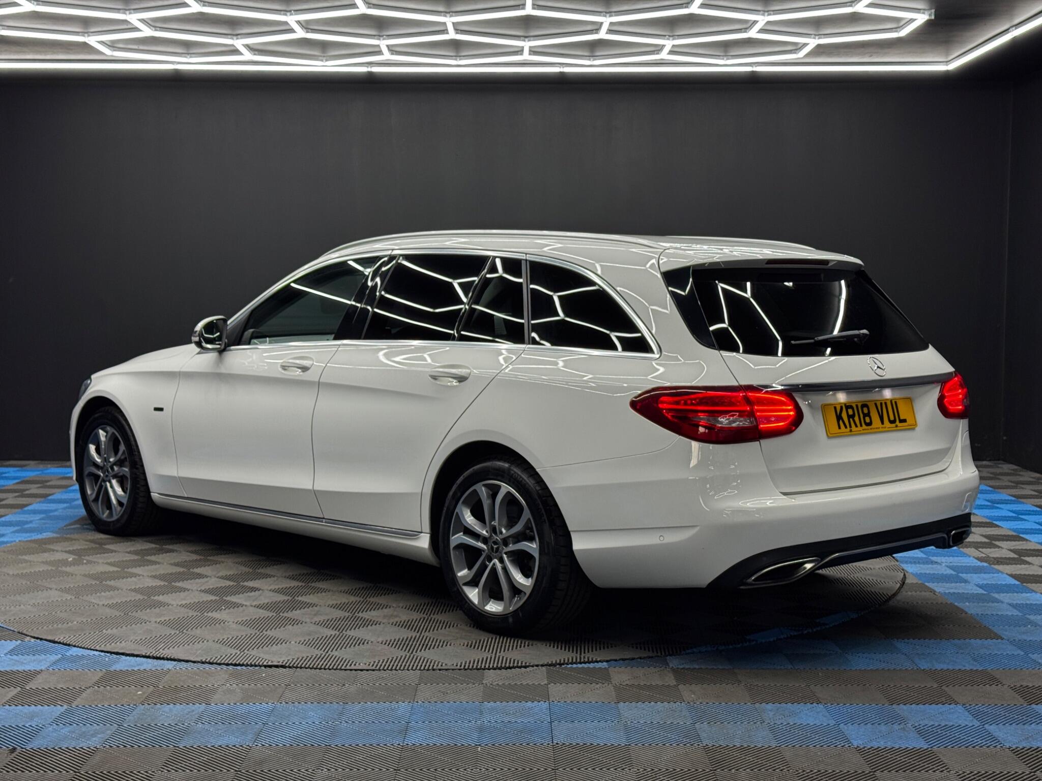 Mercedes-Benz C Class 2.0 C350e 6.4kWh Sport G-Tronic+ Euro 6 (s/s) 5dr 5dr Automatic 2026
