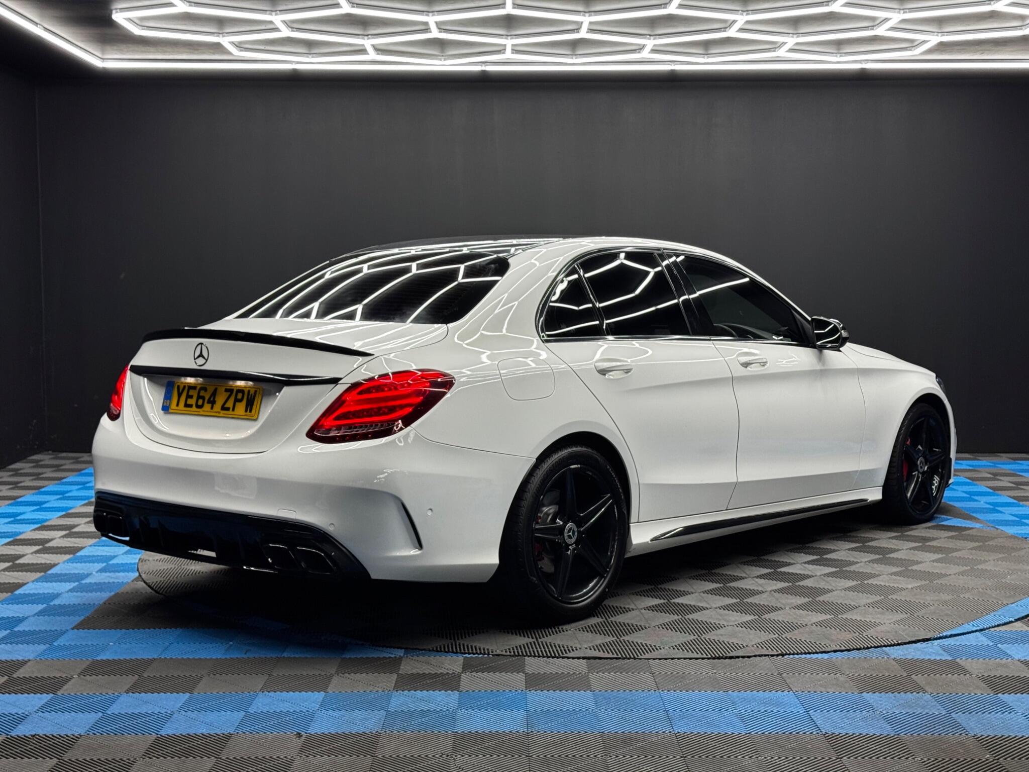 Mercedes-Benz C Class 2.1 C220 BlueTEC AMG Line G-Tronic+ Euro 6 (s/s) 4dr 4dr Automatic 2025