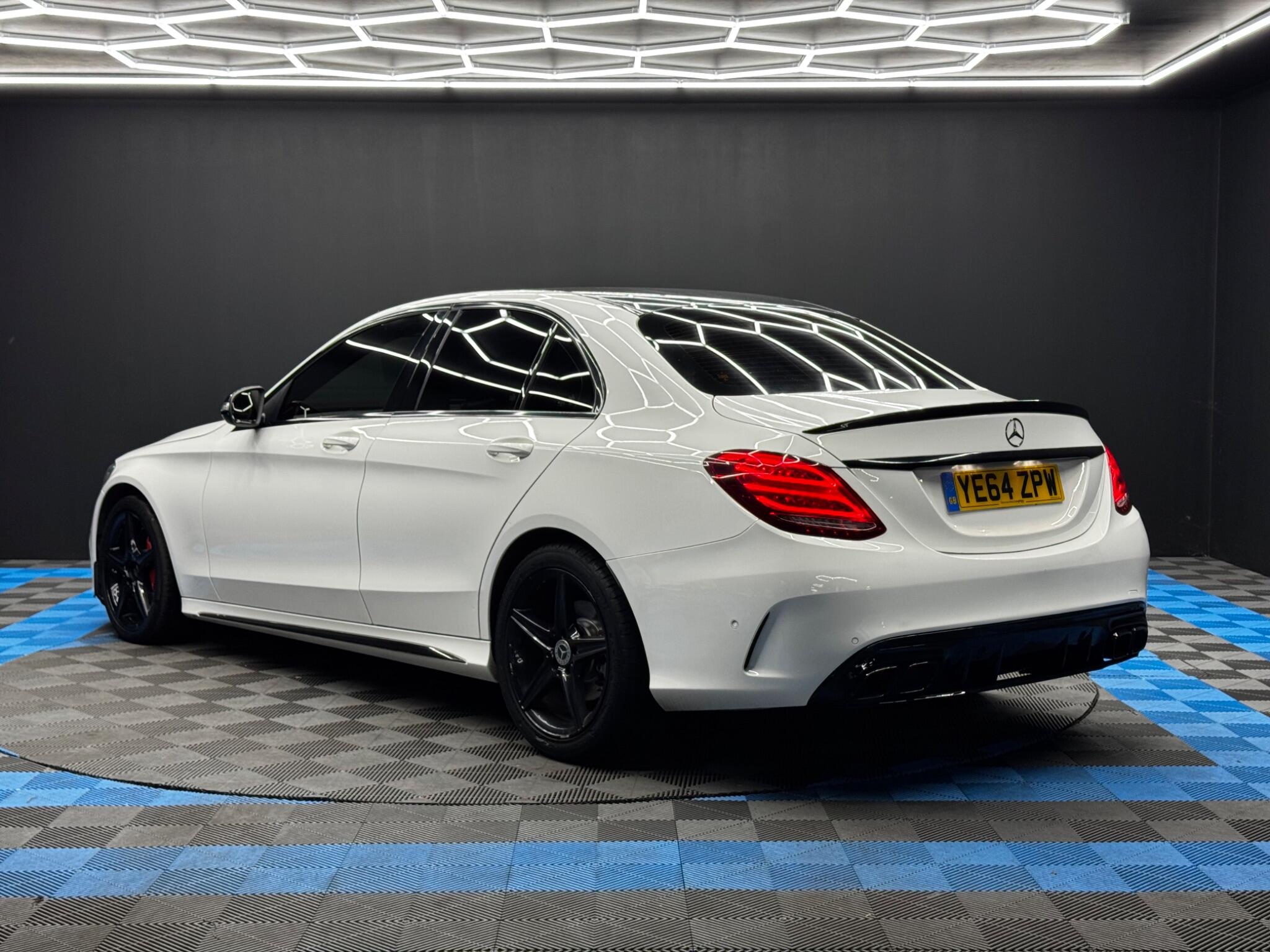 Mercedes-Benz C Class 2.1 C220 BlueTEC AMG Line G-Tronic+ Euro 6 (s/s) 4dr 4dr Automatic 2025