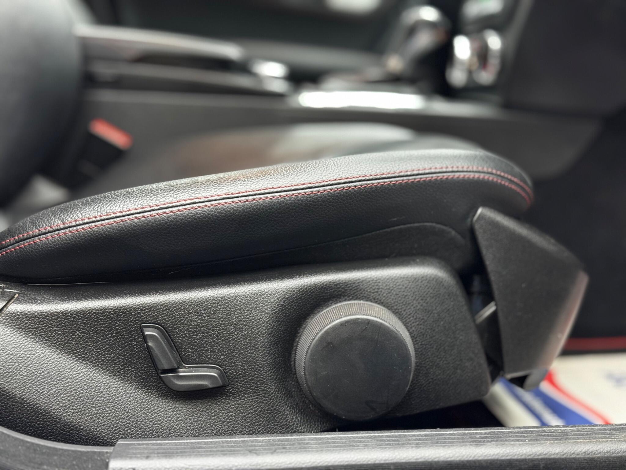 Mercedes-Benz C Class 2.1 C220 CDI AMG Sport Plus G-Tronic+ Euro 5 (s/s) 5dr 5dr Automatic 2025