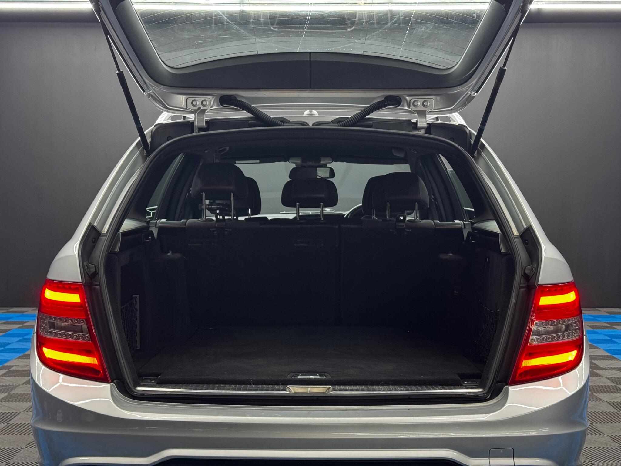 Mercedes-Benz C Class 2.1 C220 CDI AMG Sport Plus G-Tronic+ Euro 5 (s/s) 5dr 5dr Automatic 2025