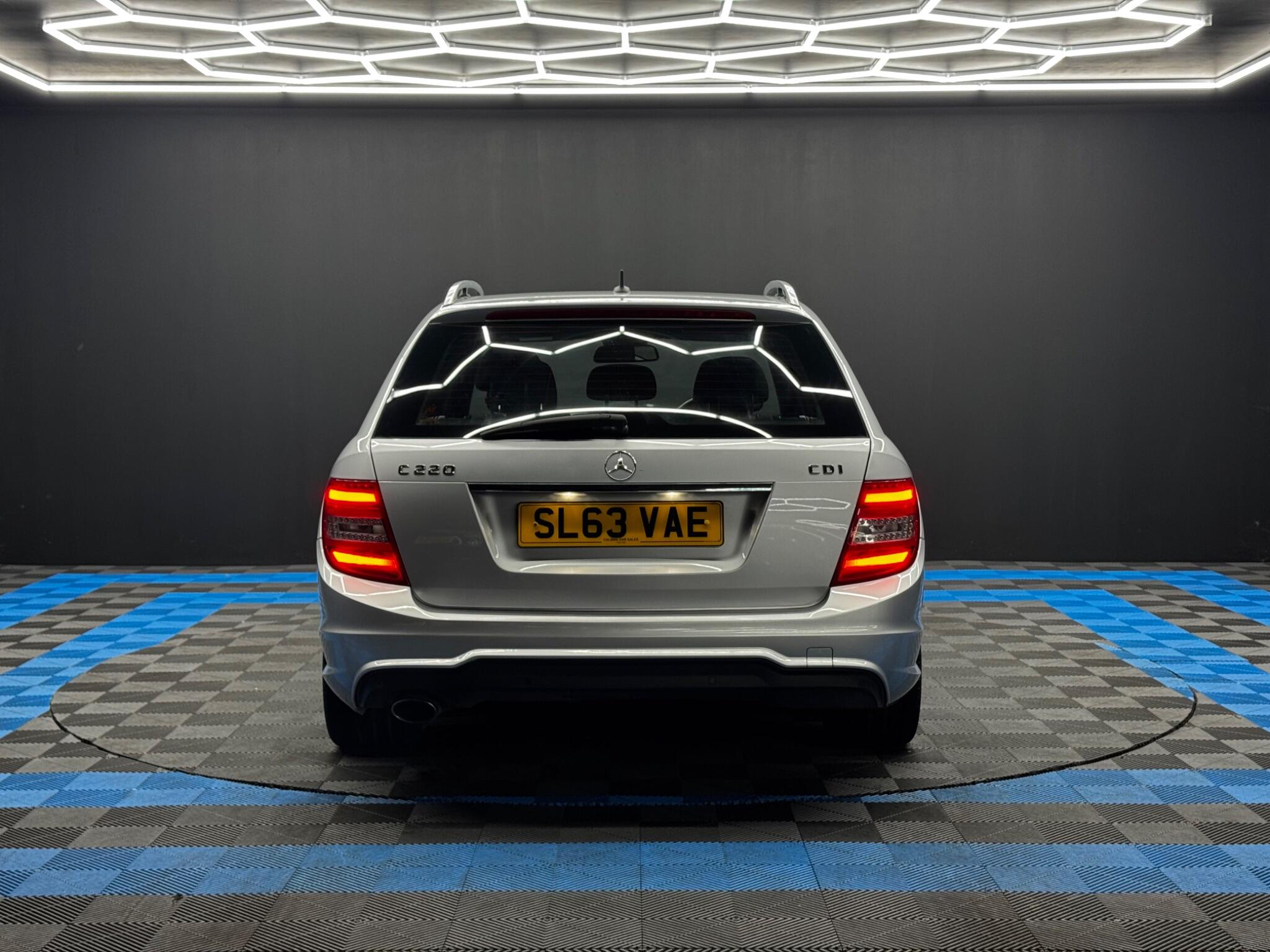 Mercedes-Benz C Class 2.1 C220 CDI AMG Sport Plus G-Tronic+ Euro 5 (s/s) 5dr 5dr Automatic 2025